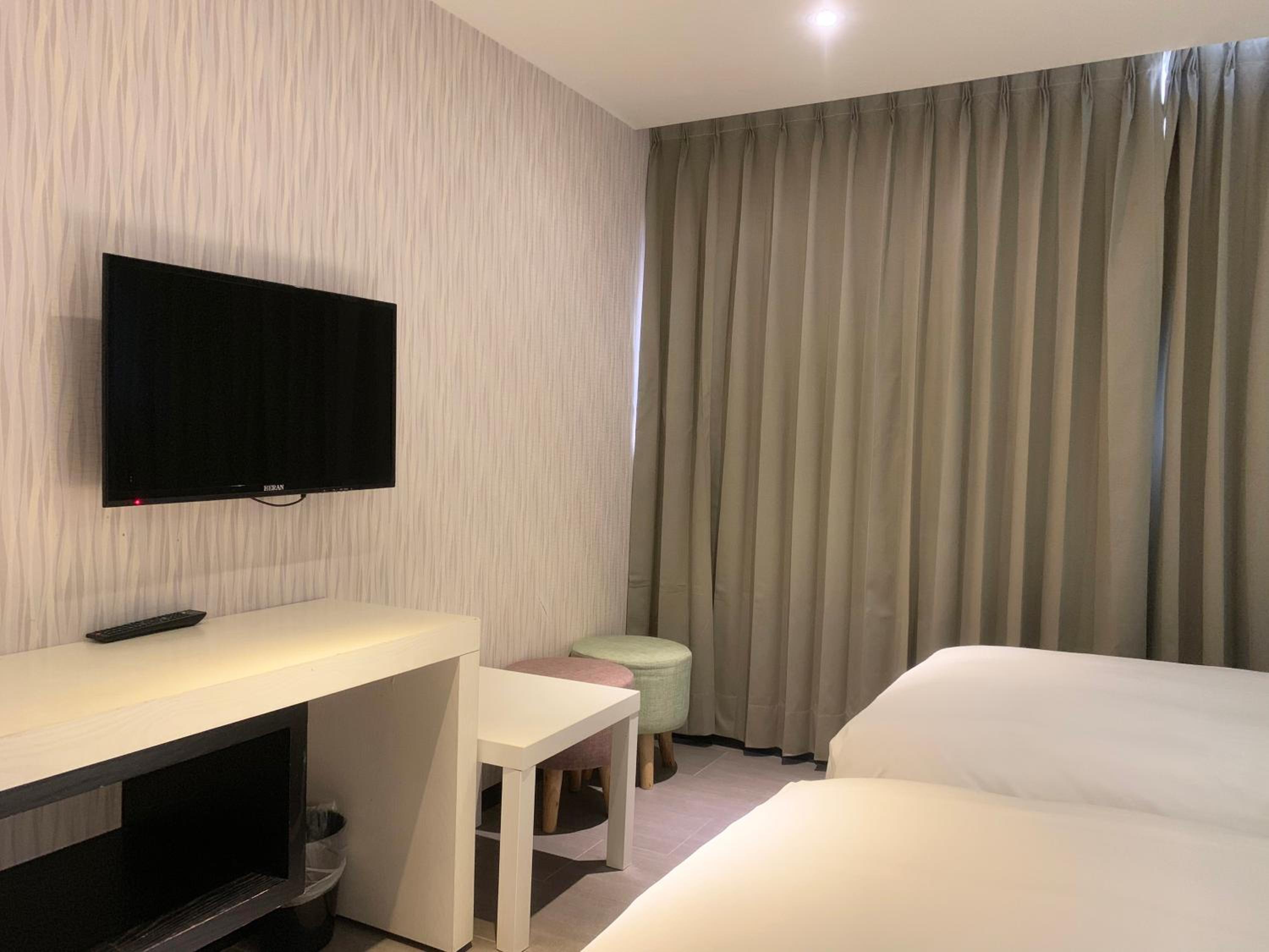 Standard Triple Room photo 3
