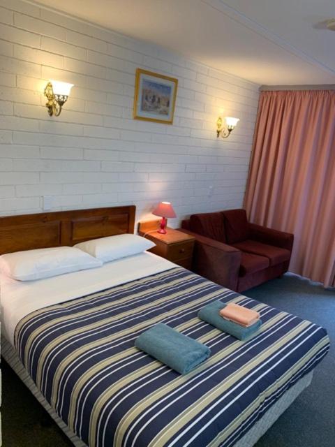Queen Room - Photo 3
