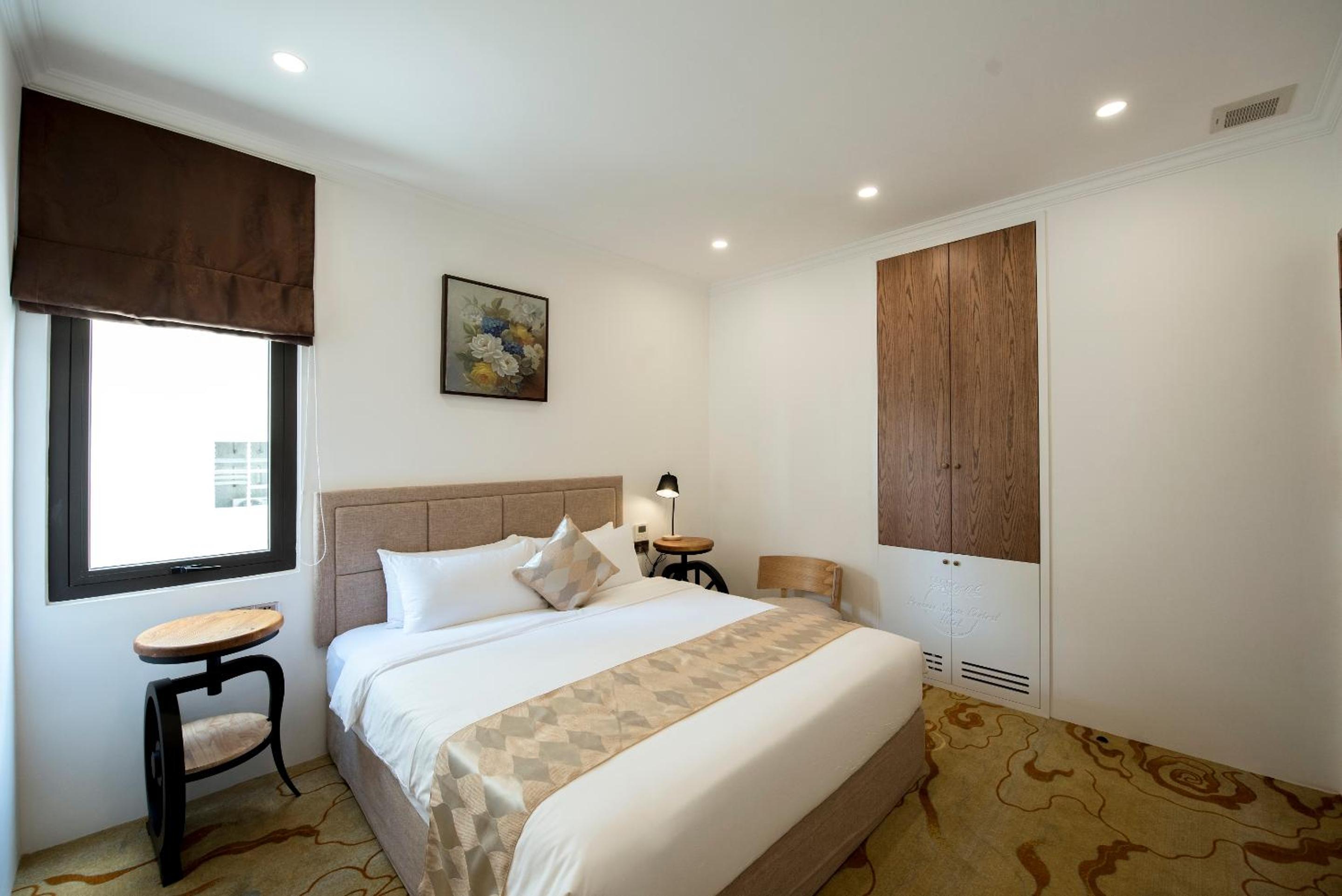 Premium Double Room photo 3