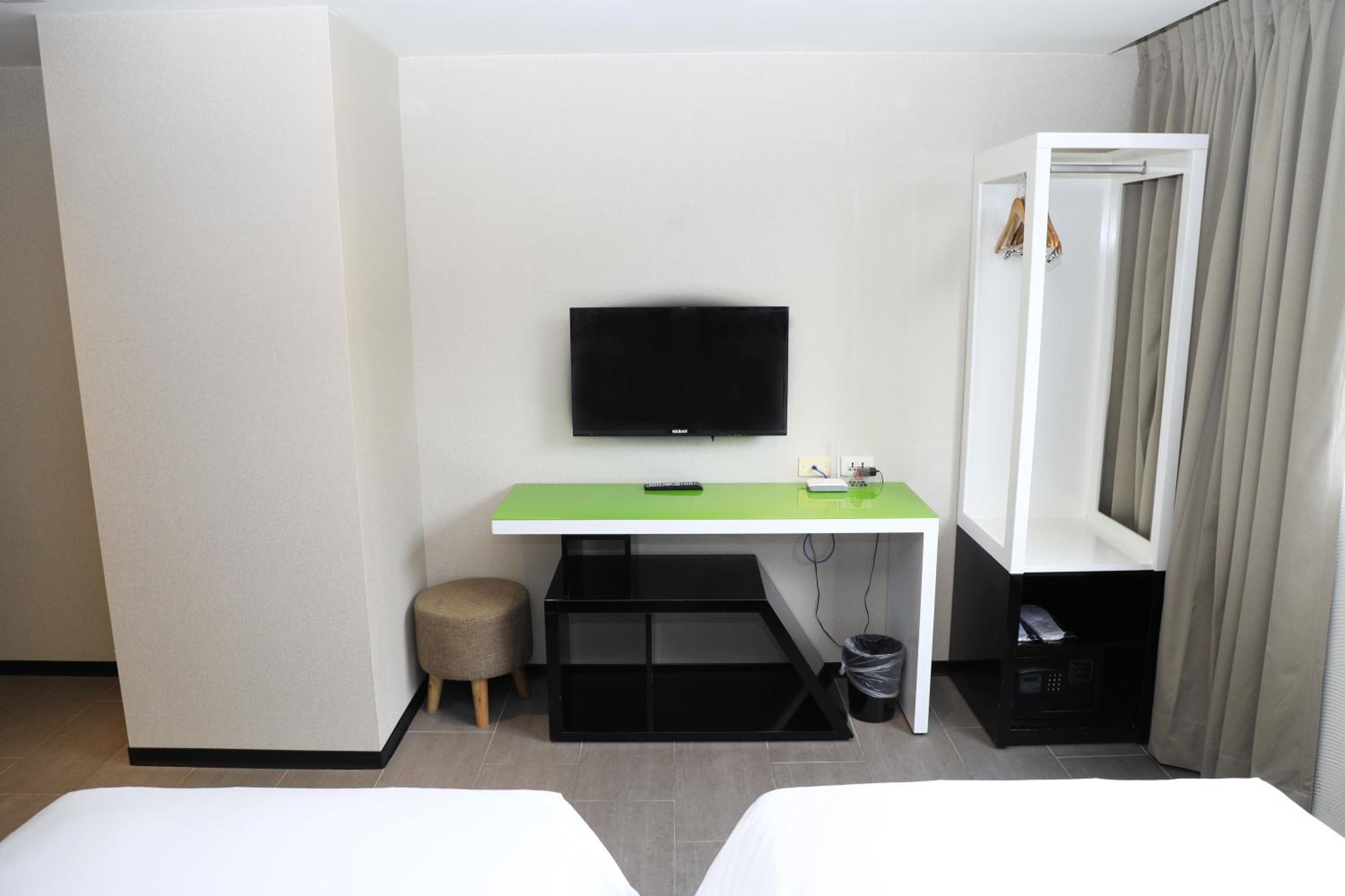 Wholesome Hotel — photo 232