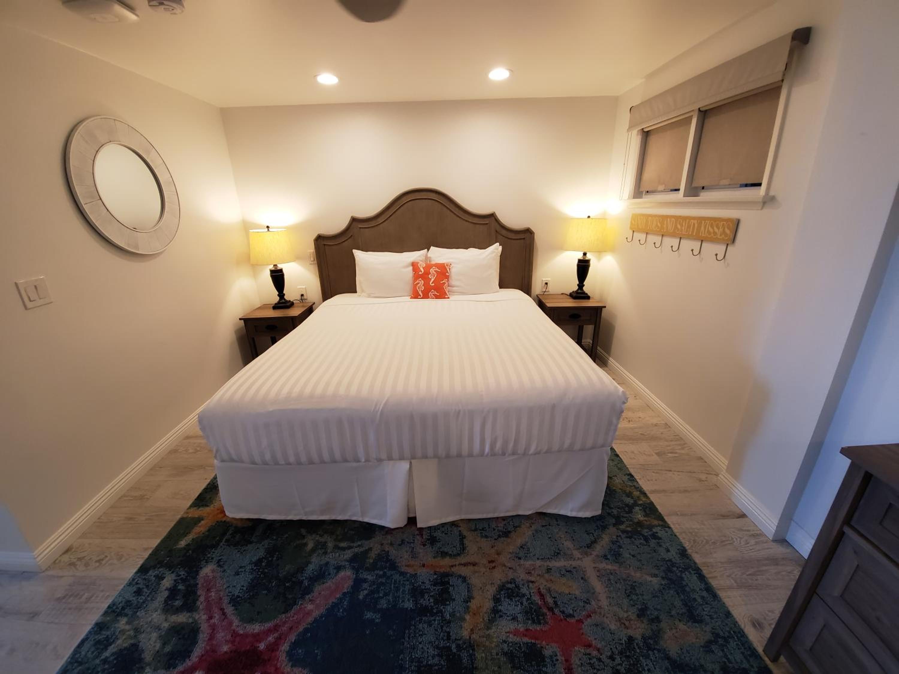 Queen Suite with Sea View - Photo 6