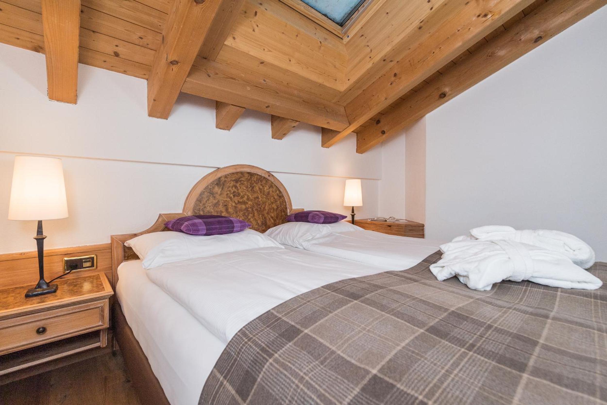 Chalet Suite with separate Bedrooms and Balcony - Photo 8