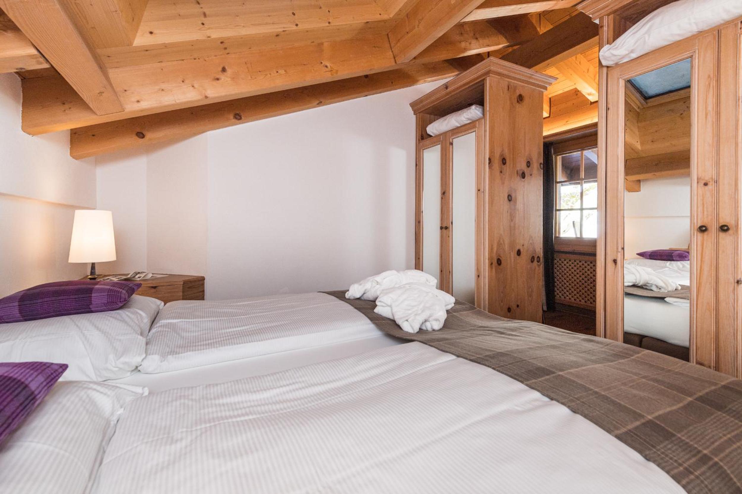 Chalet Suite with separate Bedrooms and Balcony - Photo 3