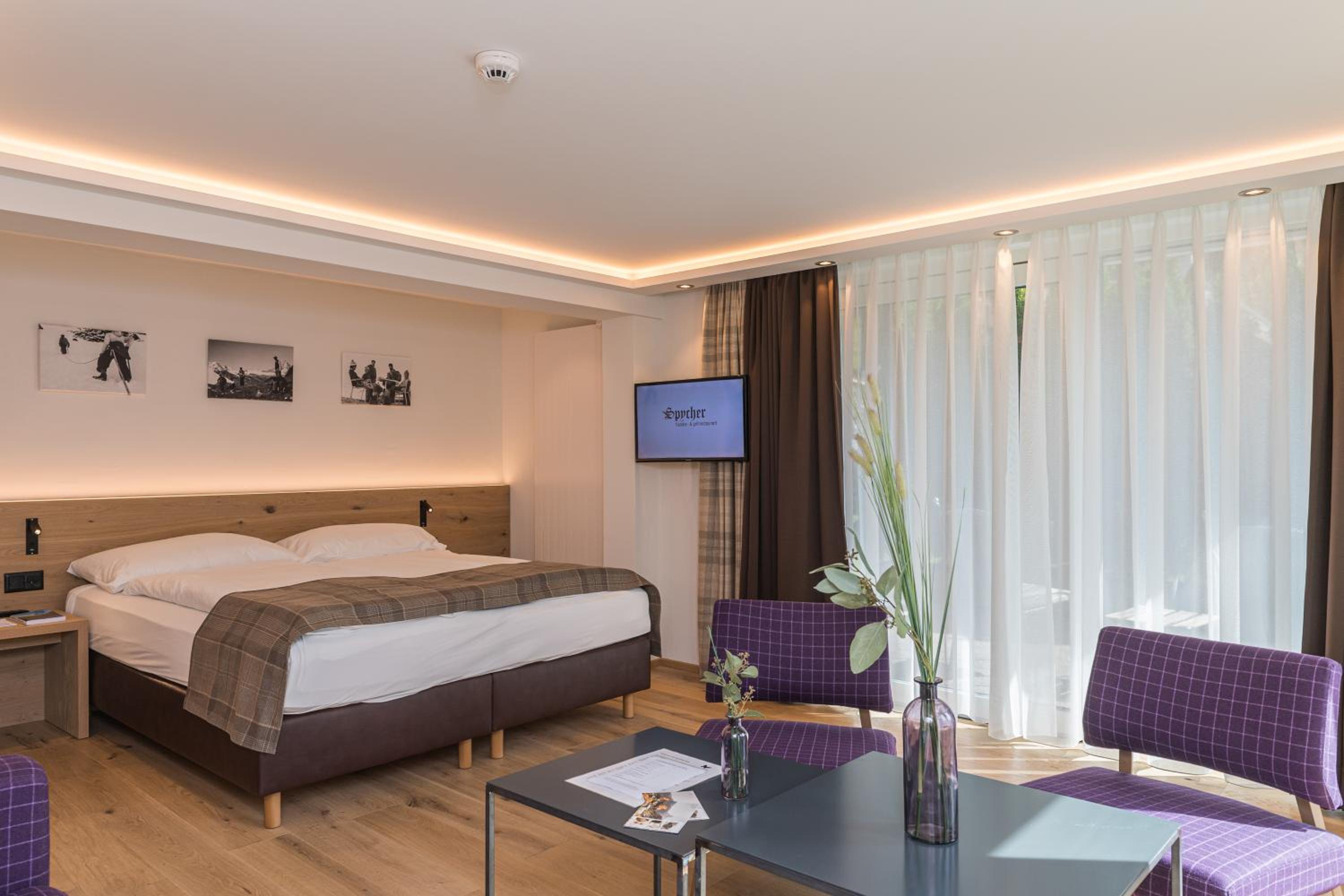 Garden Suite with Terrace and Matterhorn View