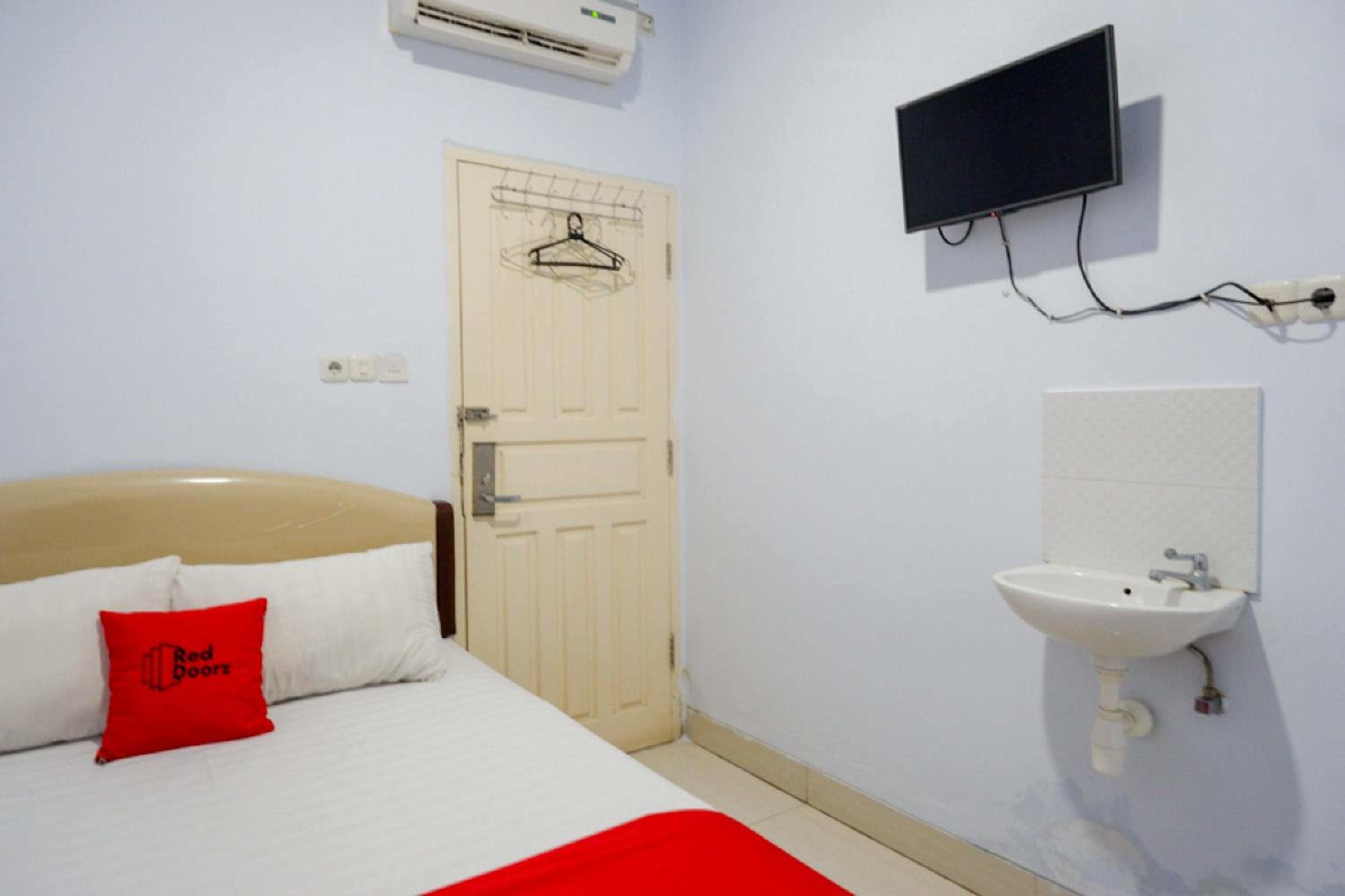 Double Room - Photo 1