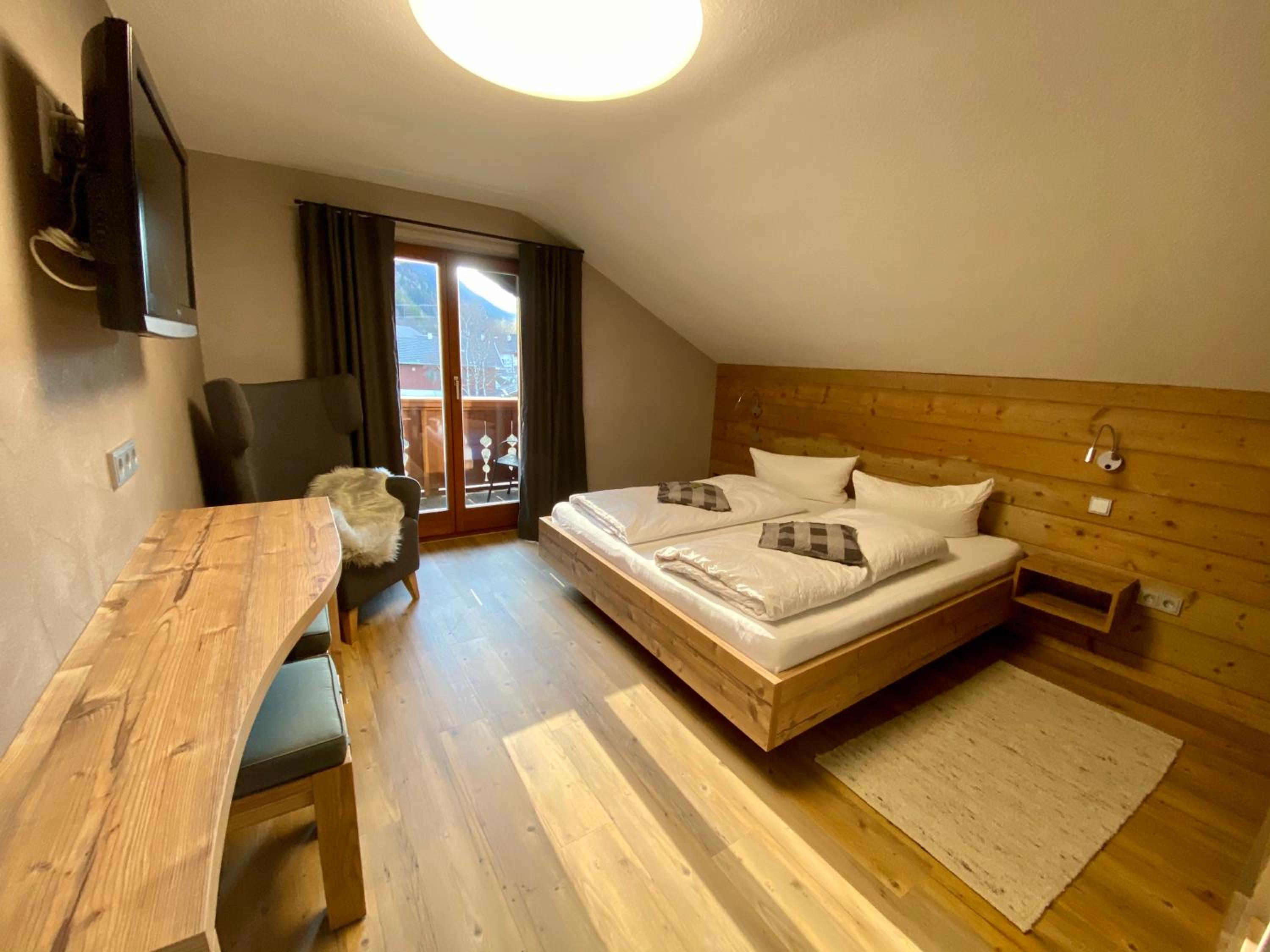 Apartment with Mountain View photo 1