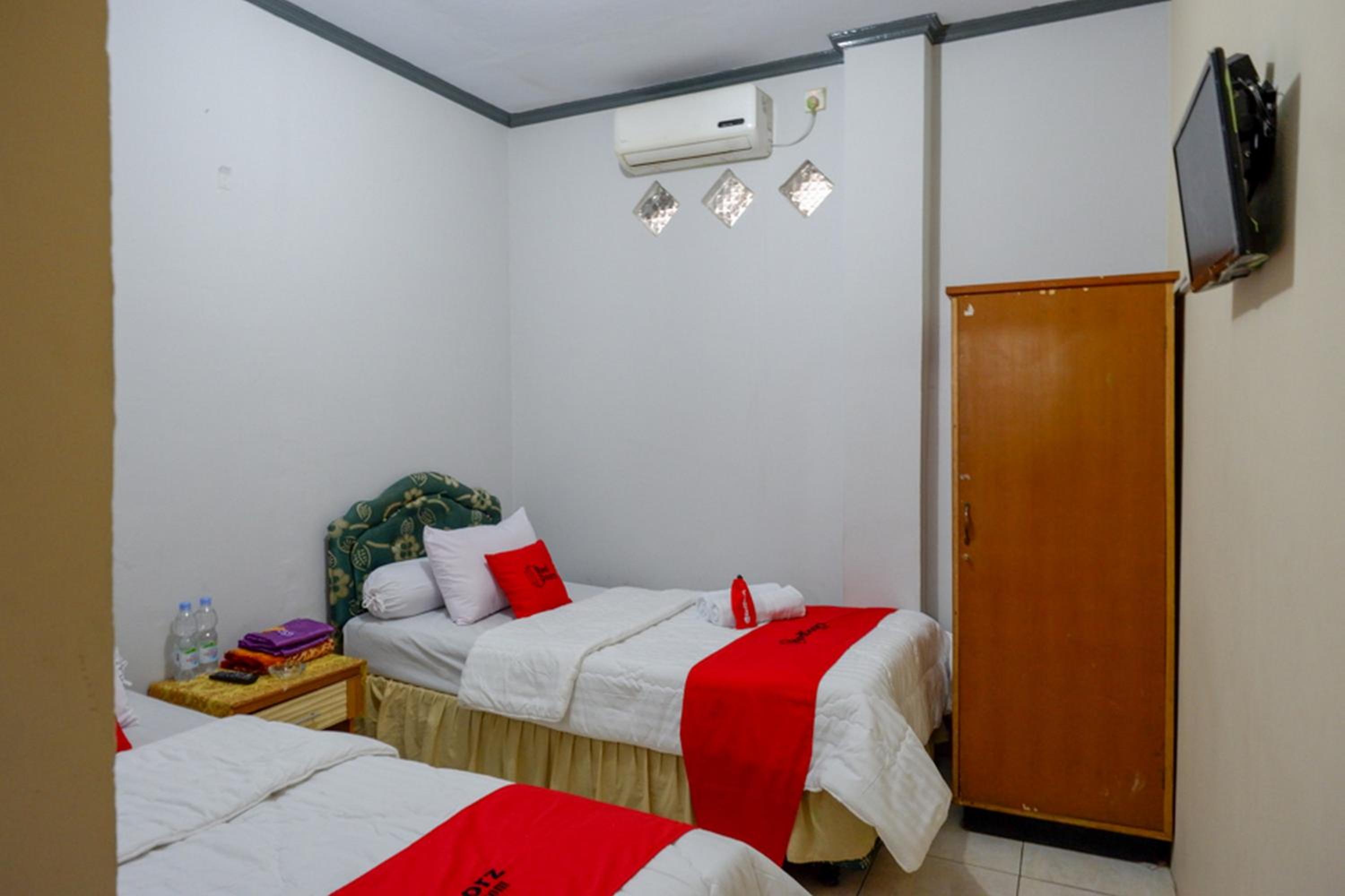 Standard Twin Room photo 1