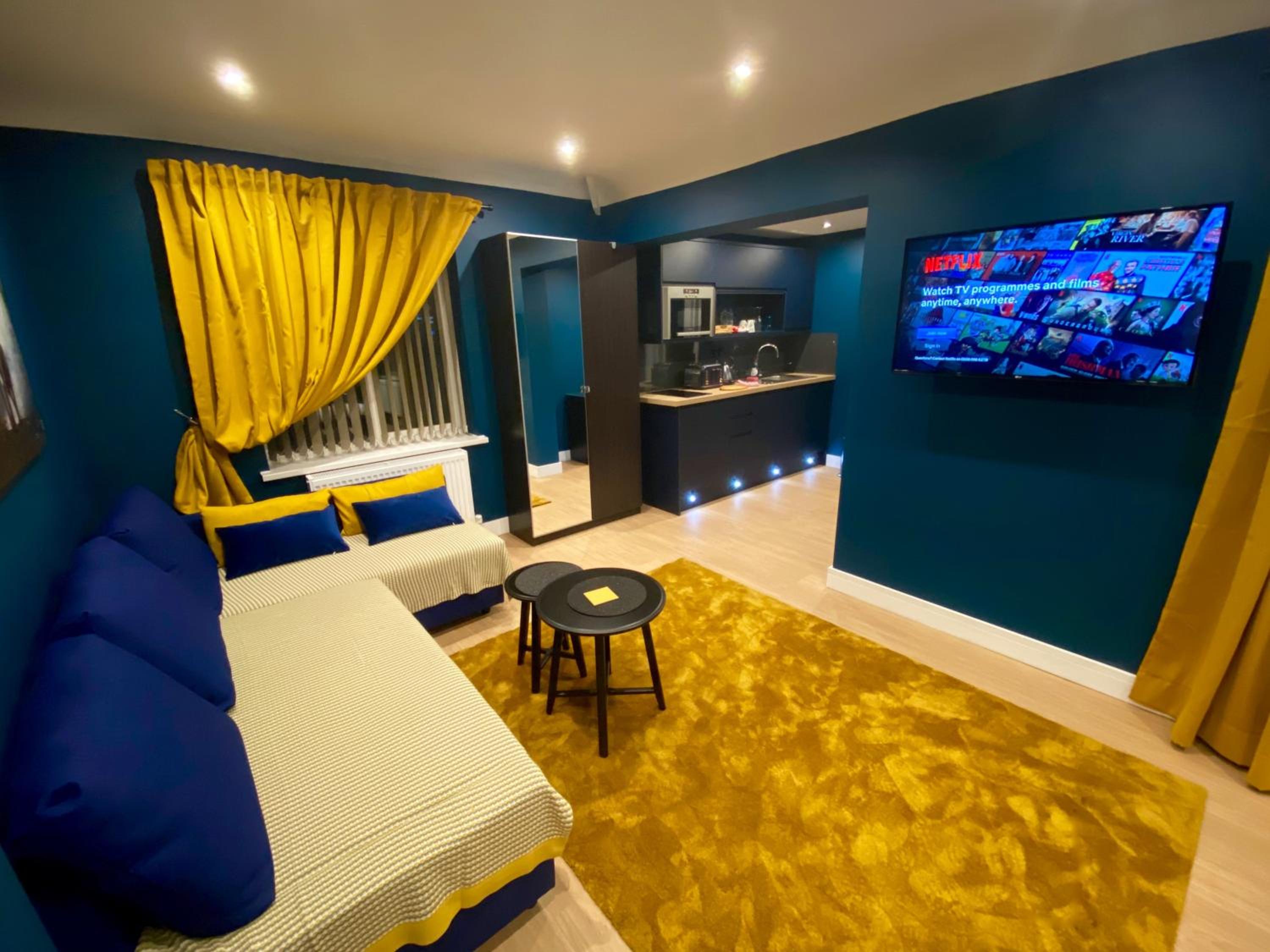 King Suite - Photo 5