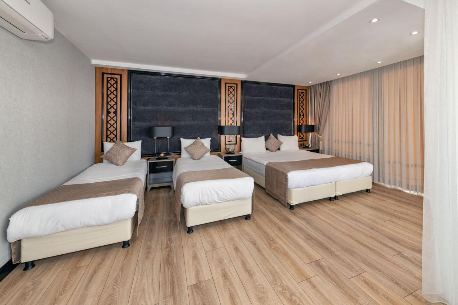 Family Room with Balcony and Sea View photo 1