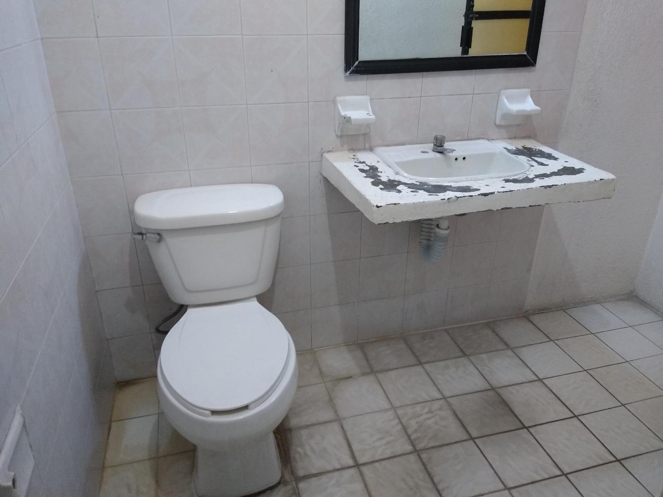 Deluxe Double or Twin Room - Photo 3