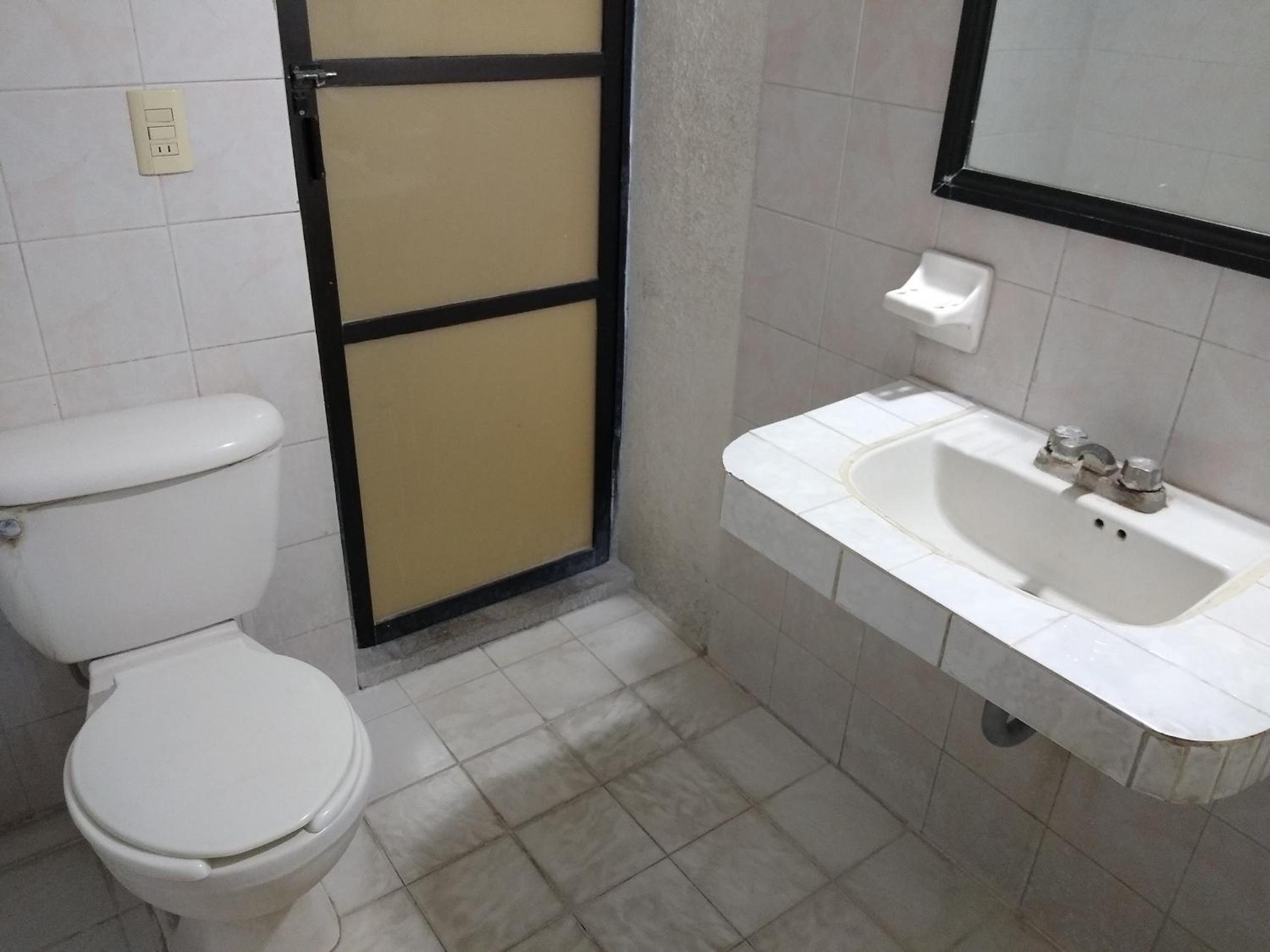 Standard Double Room - Photo 2