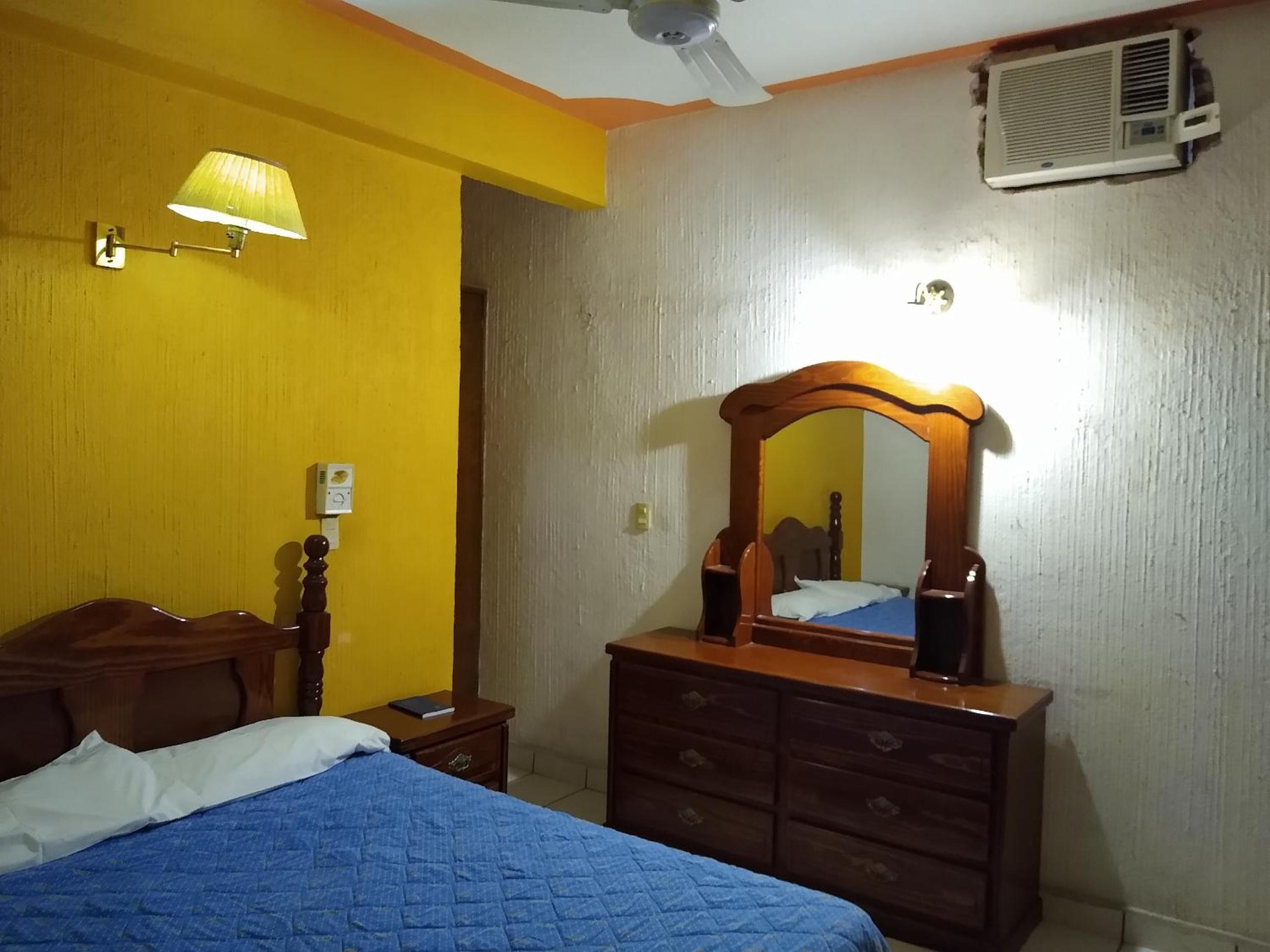 Standard Double Room - Photo 5