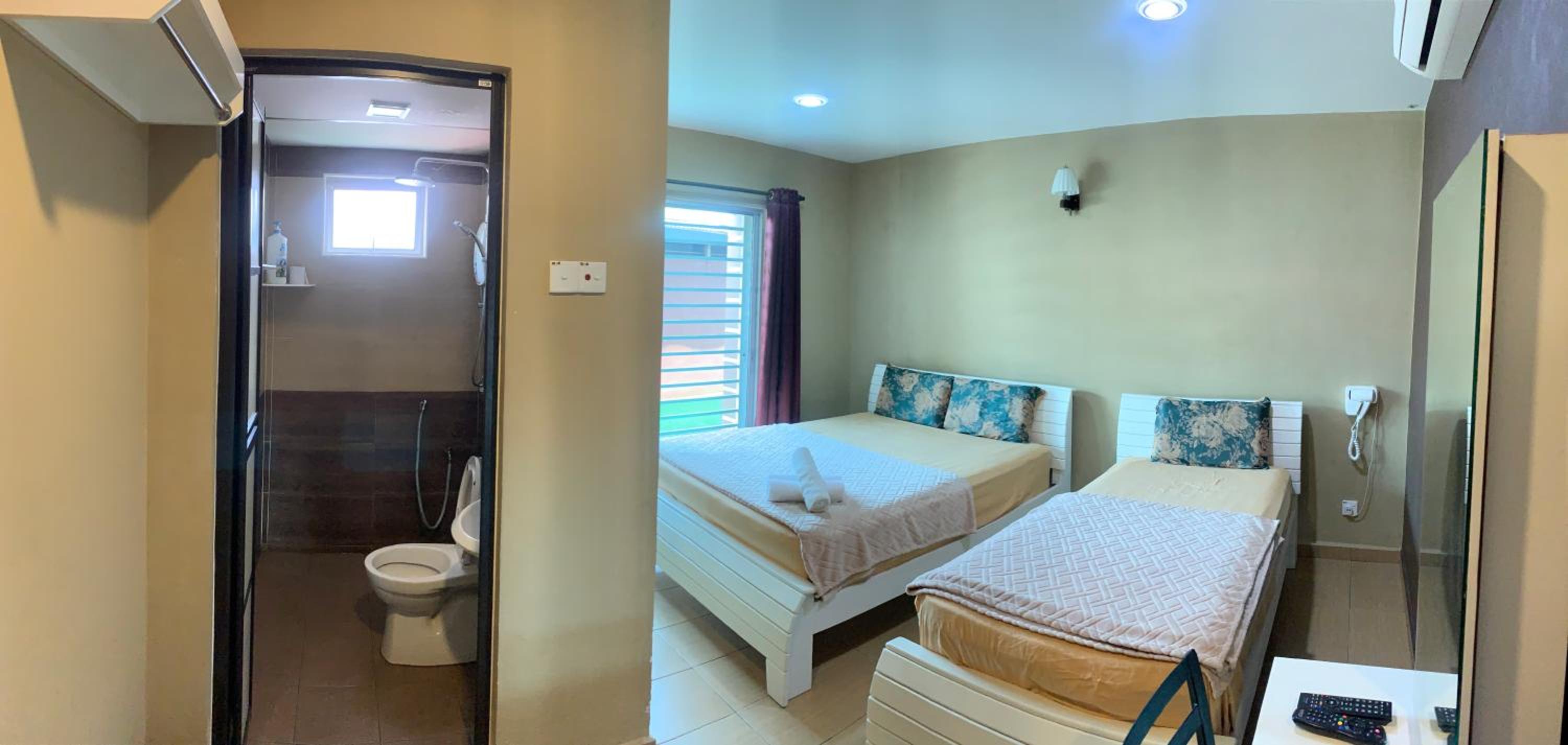 Luxury Triple Room photo 3