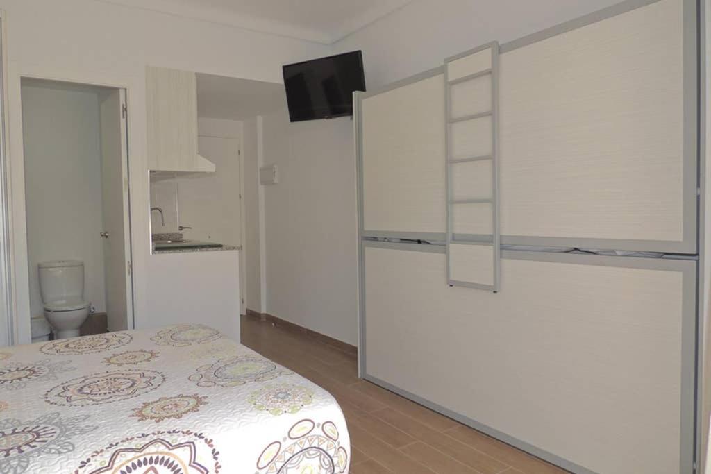 Estudio con Balcón
