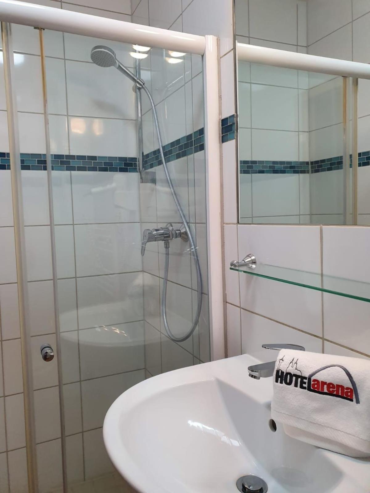 Standard Double Room - Photo 3