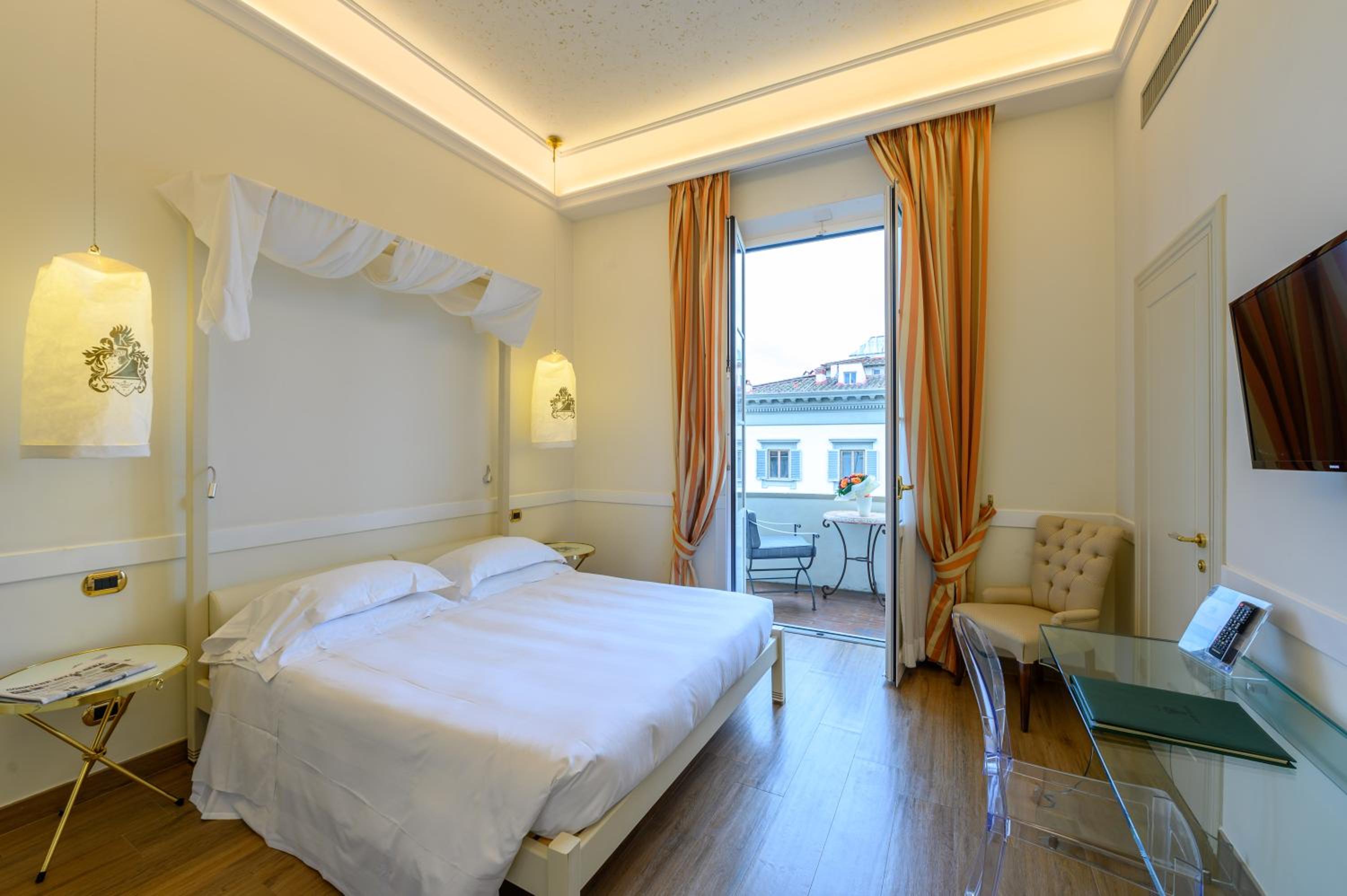 Superior Double or Twin Room with Balcony