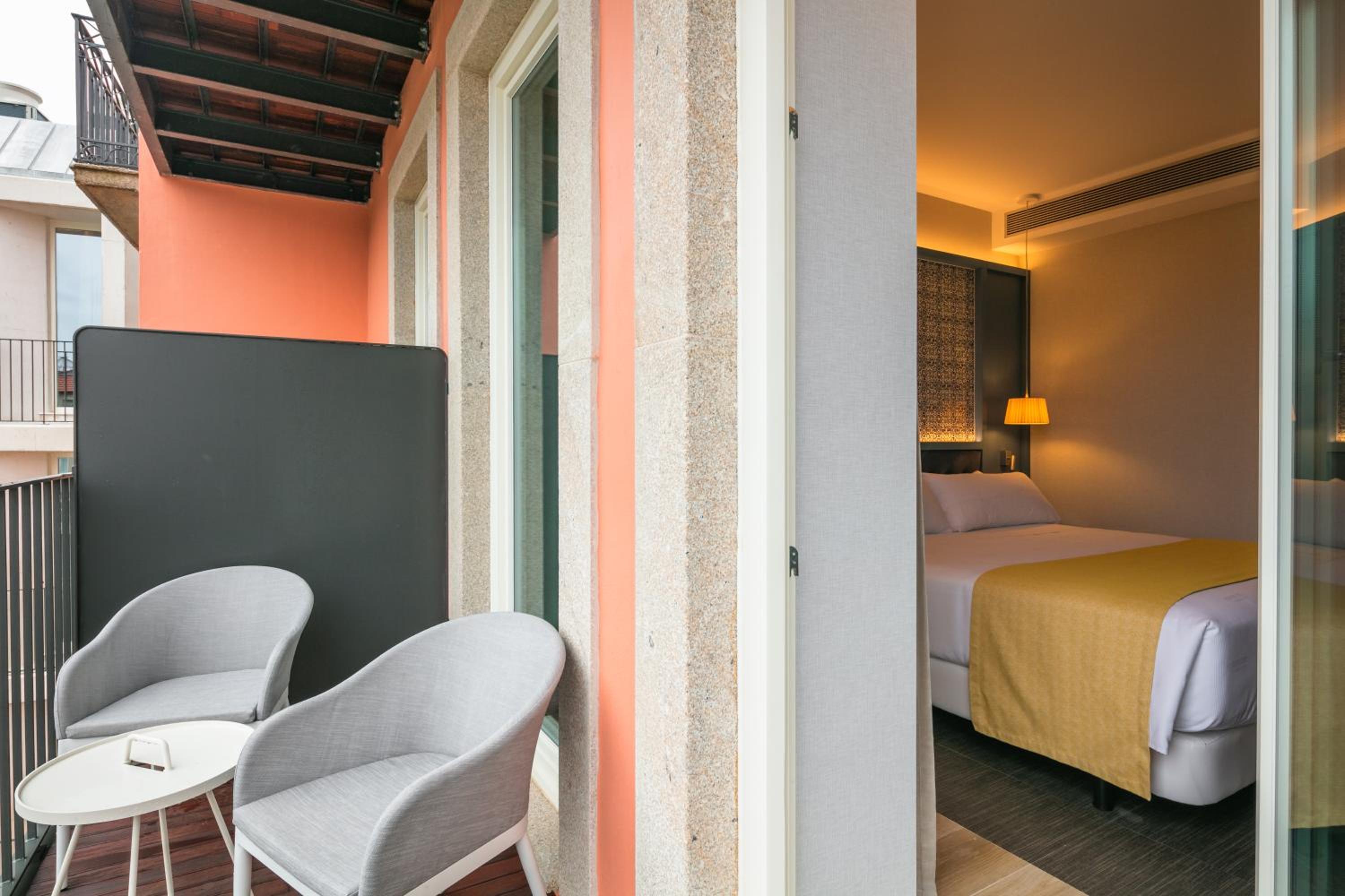 Double Room with Terrace - Photo 3
