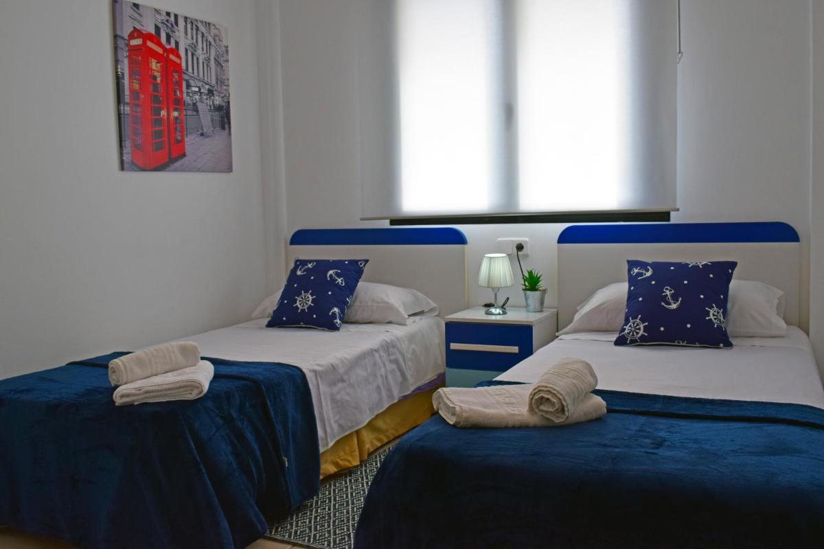Apartment with Terrace photo 2