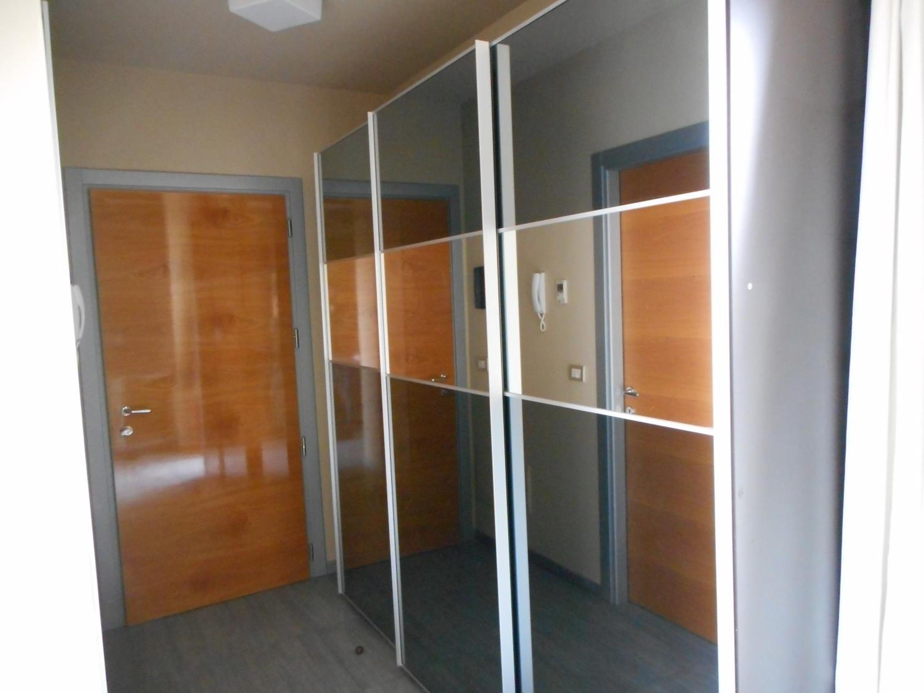 Studio Apartment - Photo 24