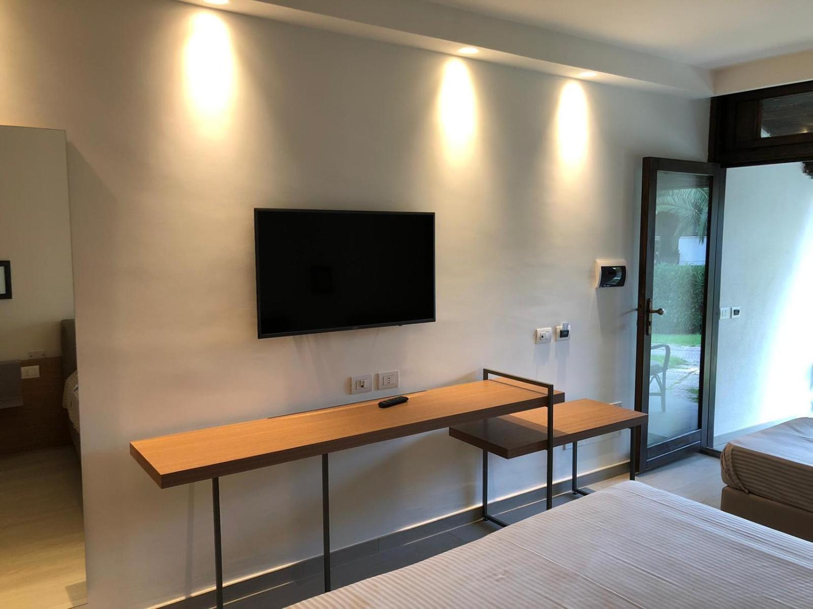Superior Triple Room photo 2