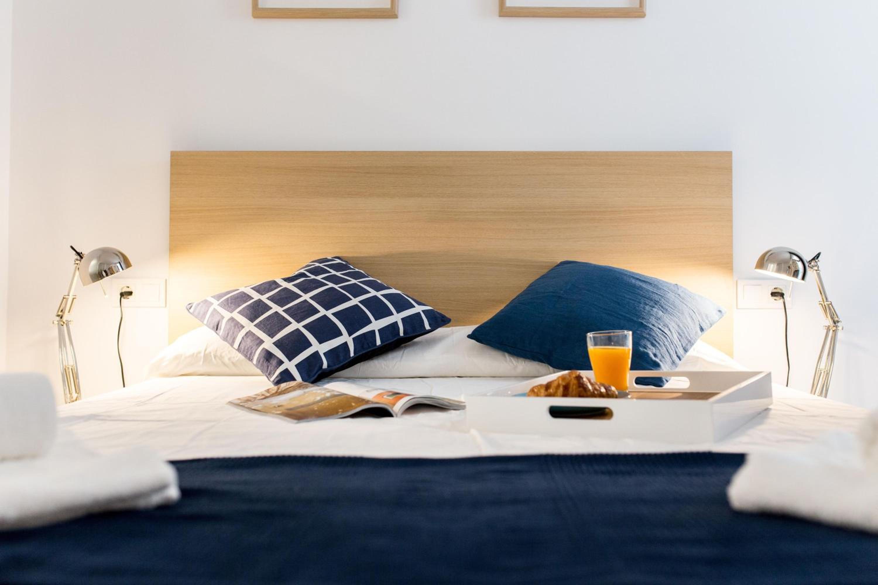 Two-Bedroom Apartment (5-6 Adults)