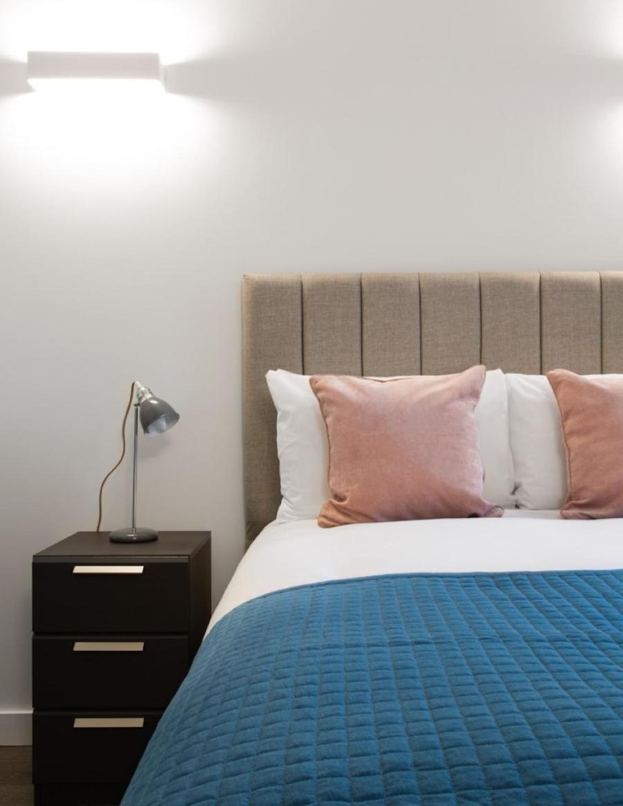 Double Room - Photo 7