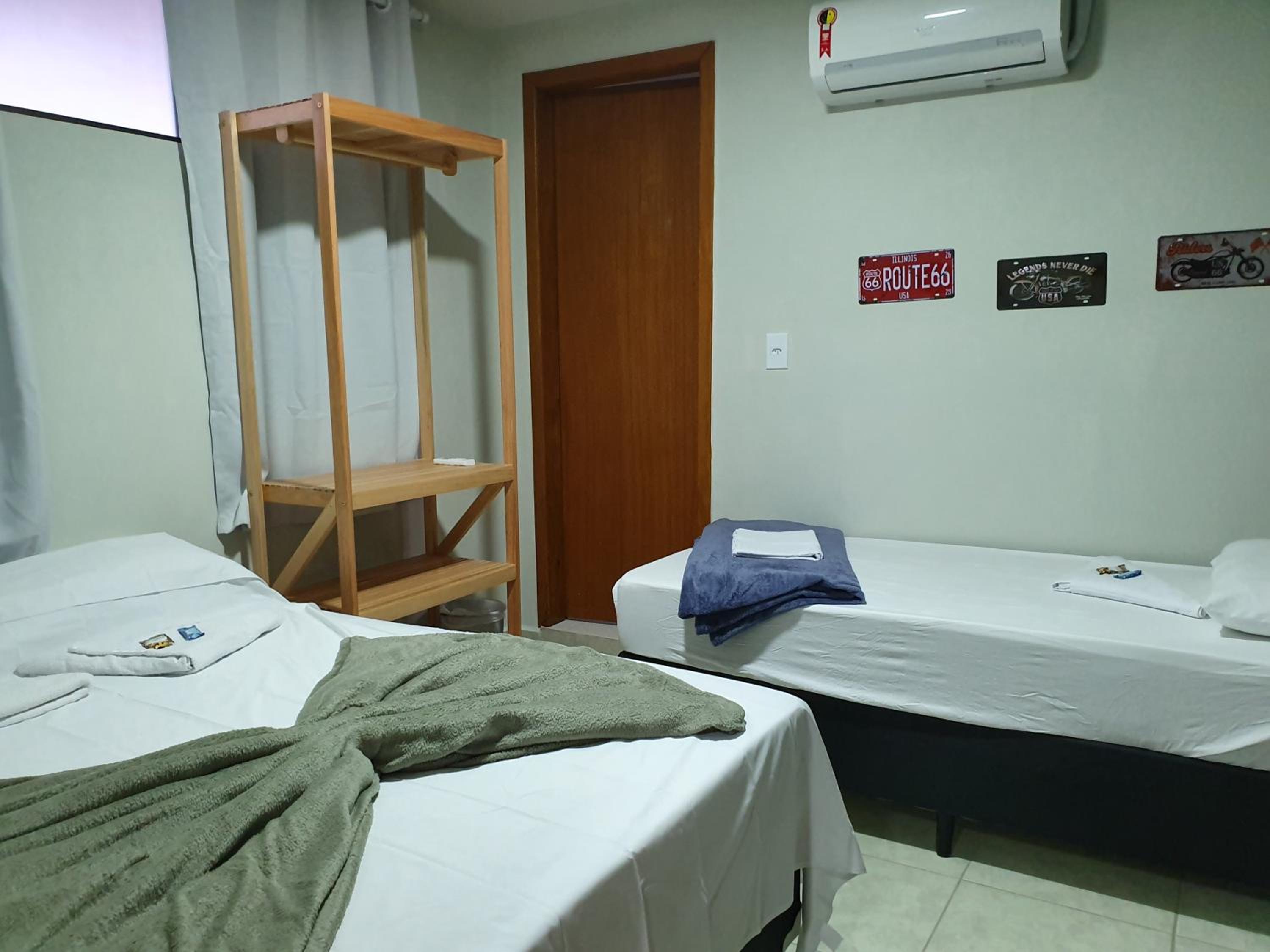 Deluxe Room (1 adult + 1 child)