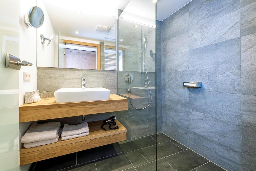 Junior Suite - Photo 13