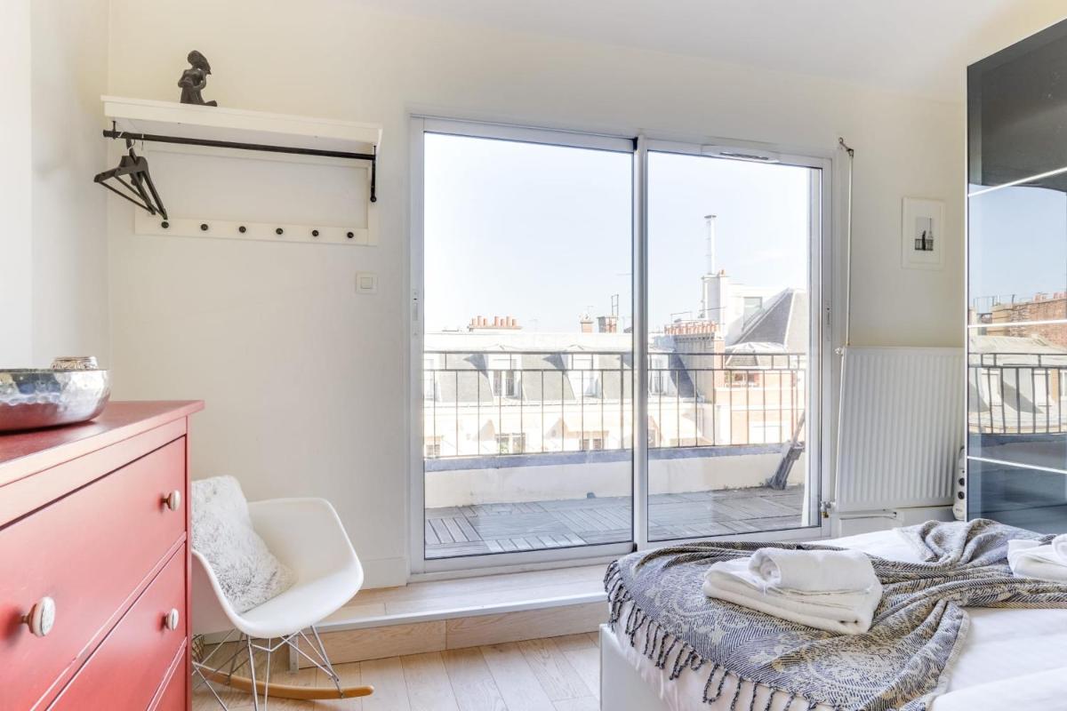 Apartment photo 2