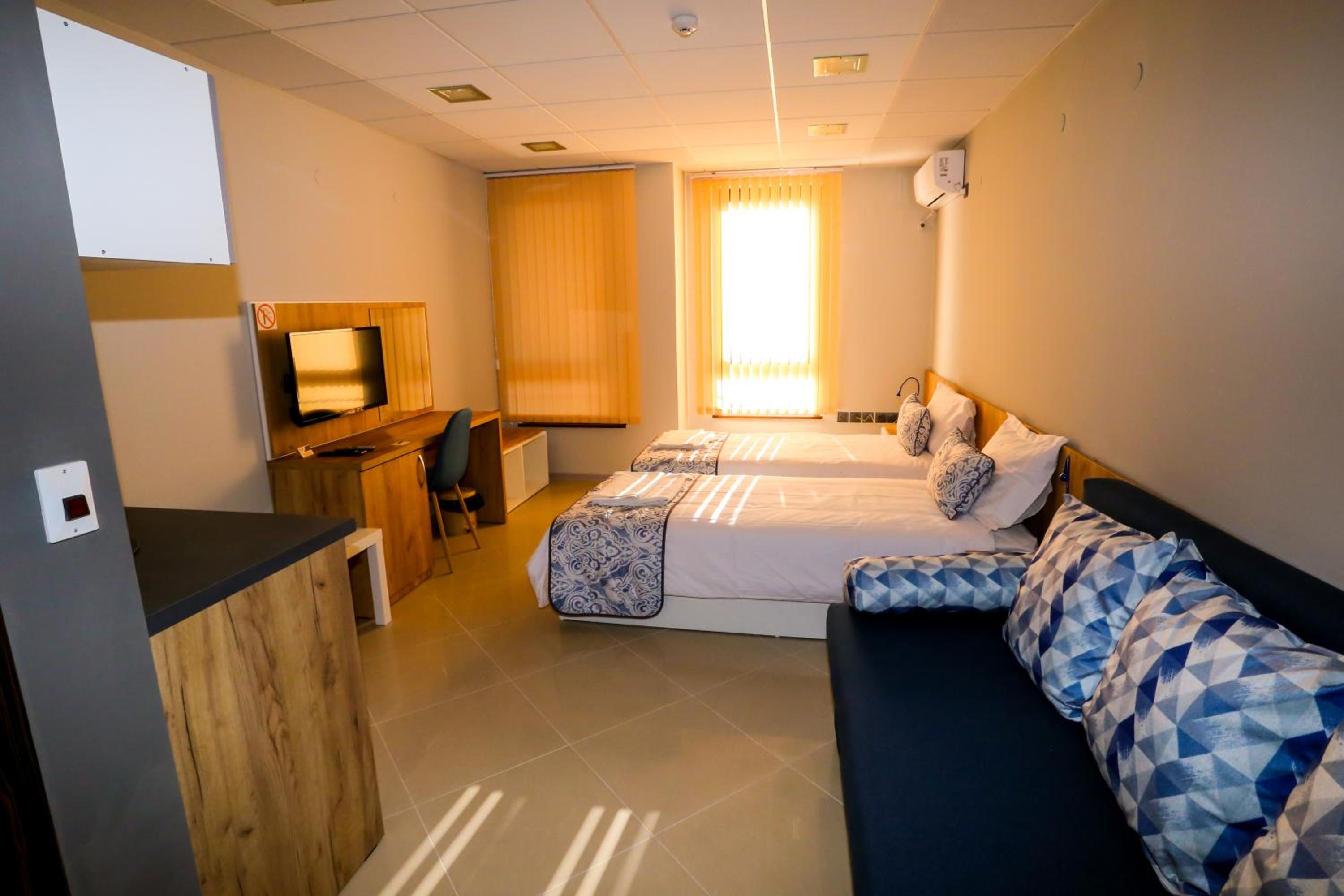 Standard Twin Room with Sofa photo 1