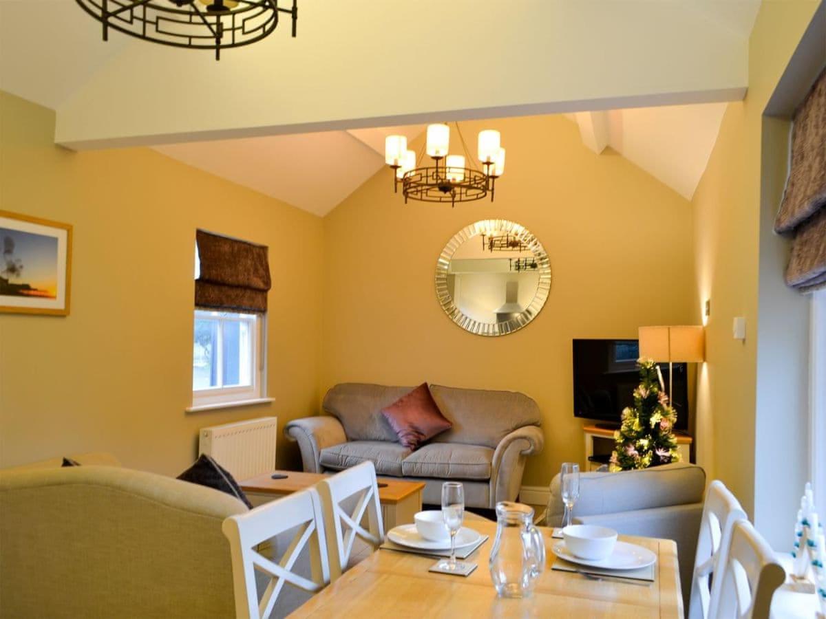Apartment - Ground Floor - Photo 9
