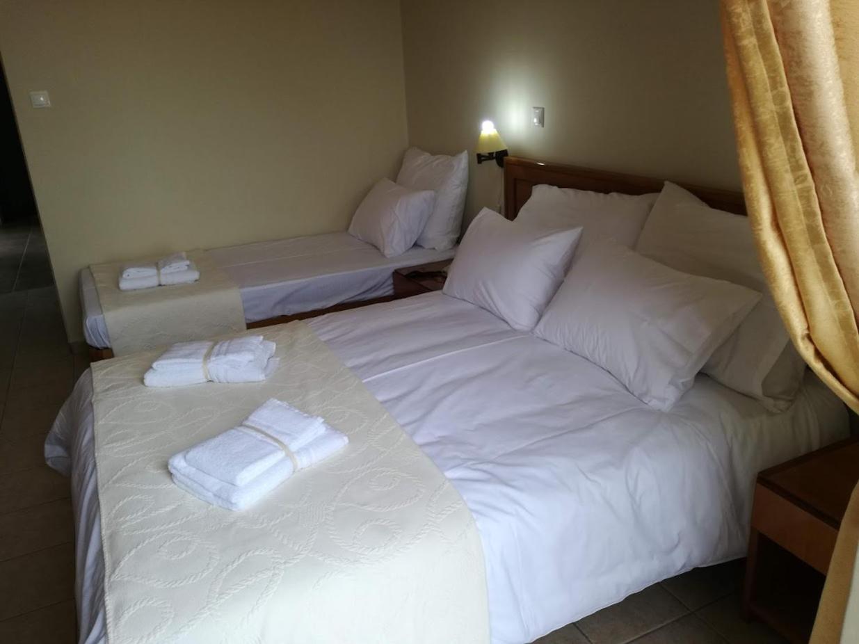 Basic Triple Room photo 1