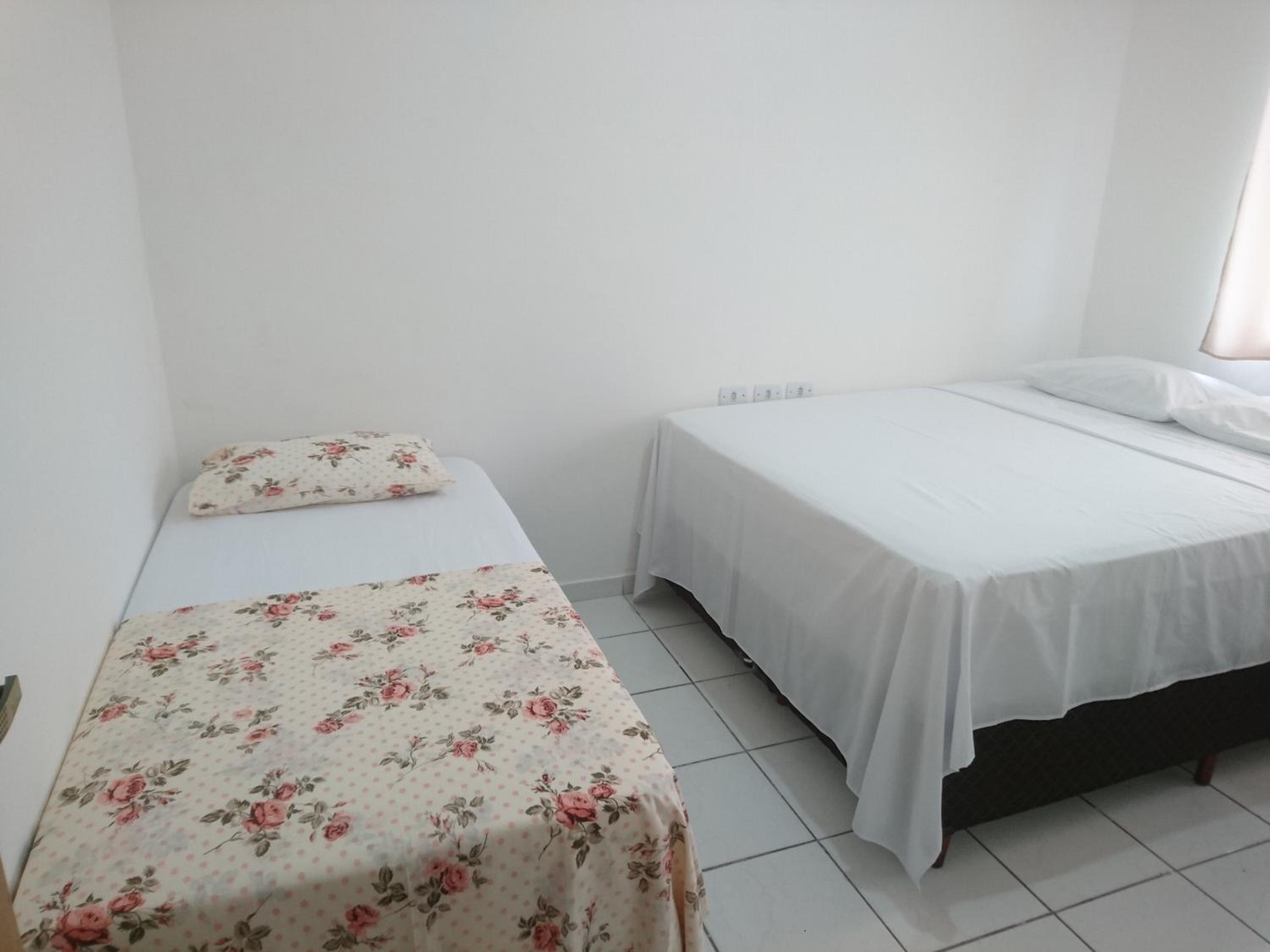 Triple Room With Shared Bathroom