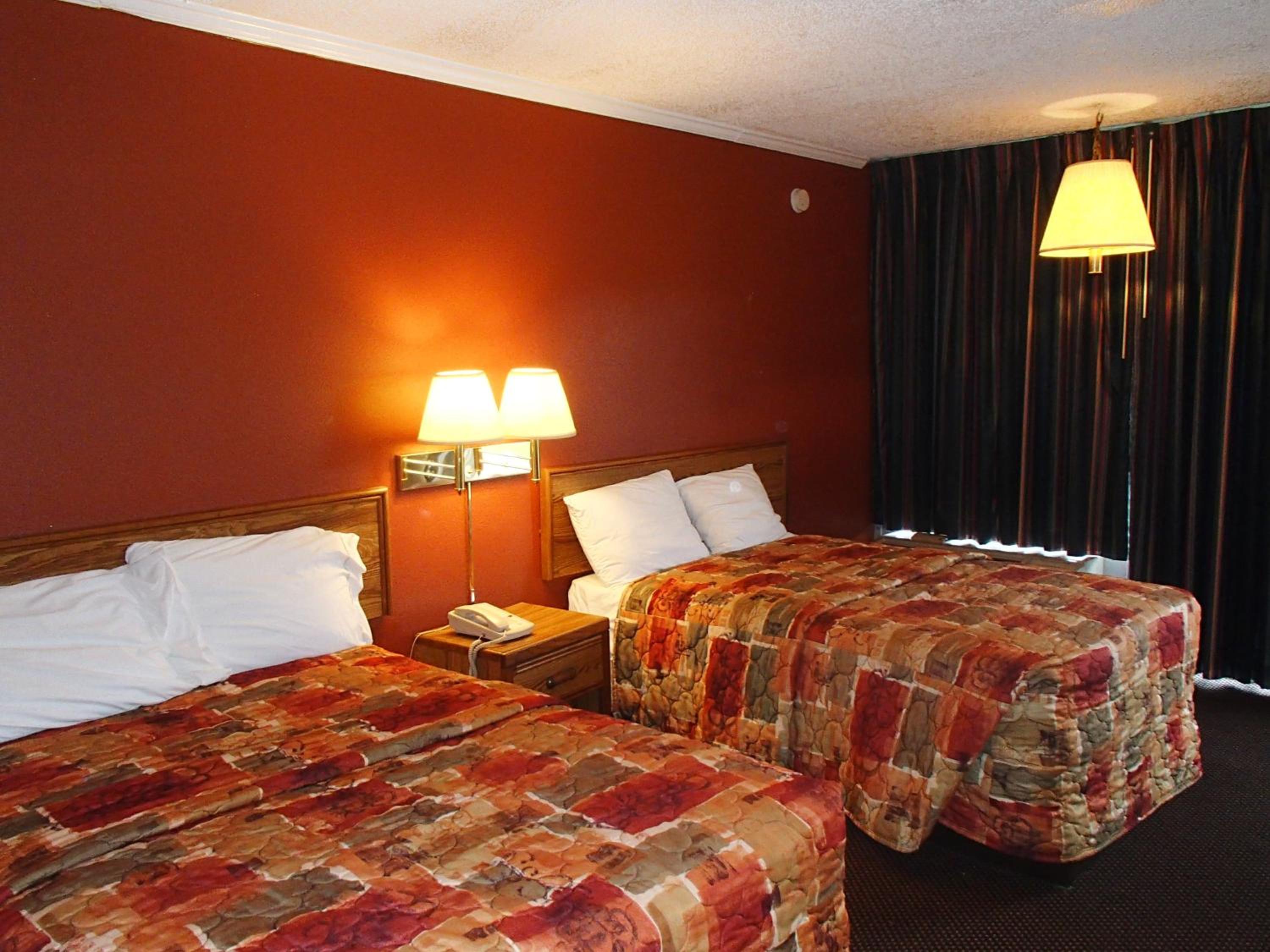 Double Room with Two Double Beds - Non-Smoking photo 3