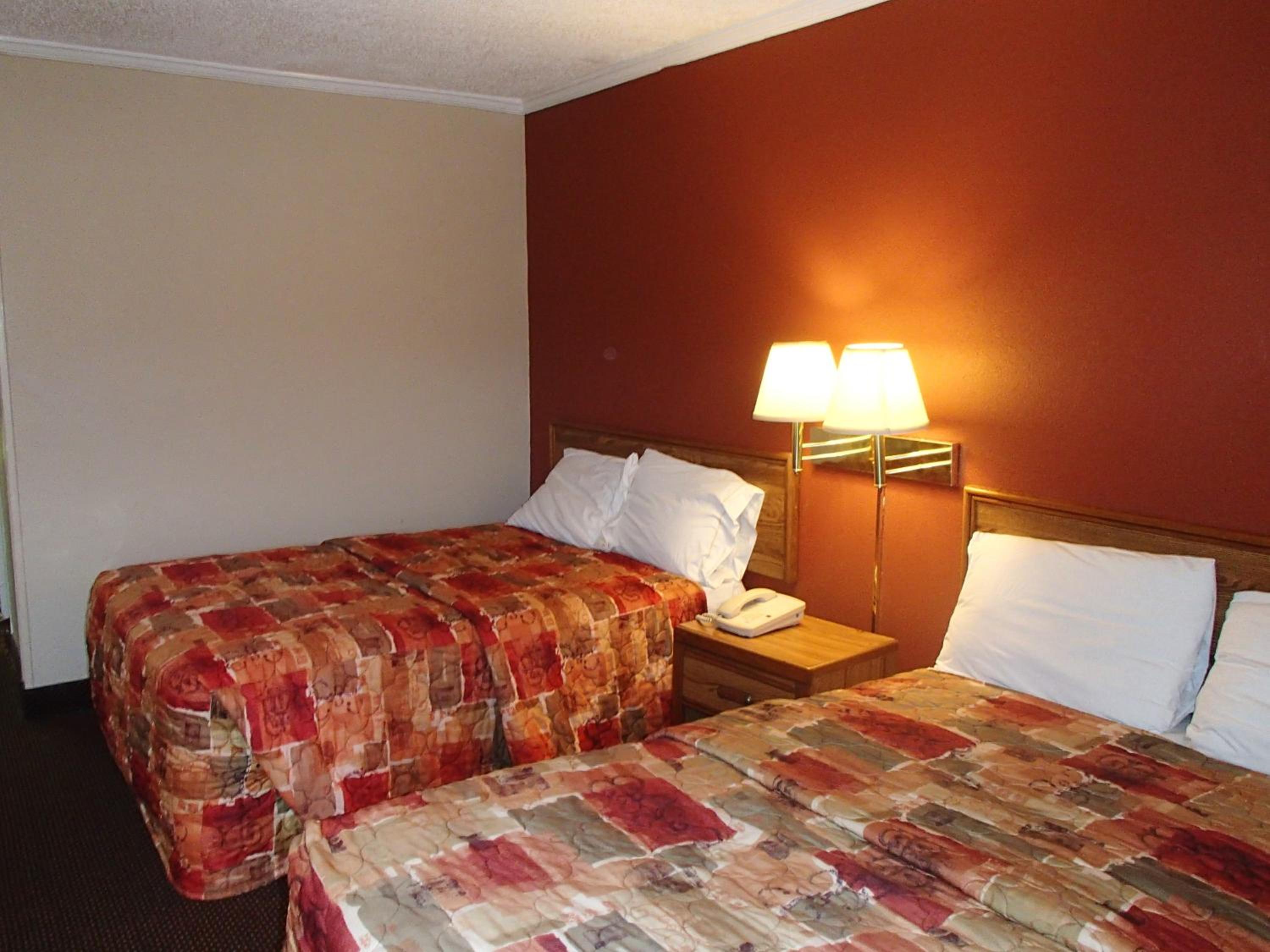 Double Room with Two Double Beds photo 2