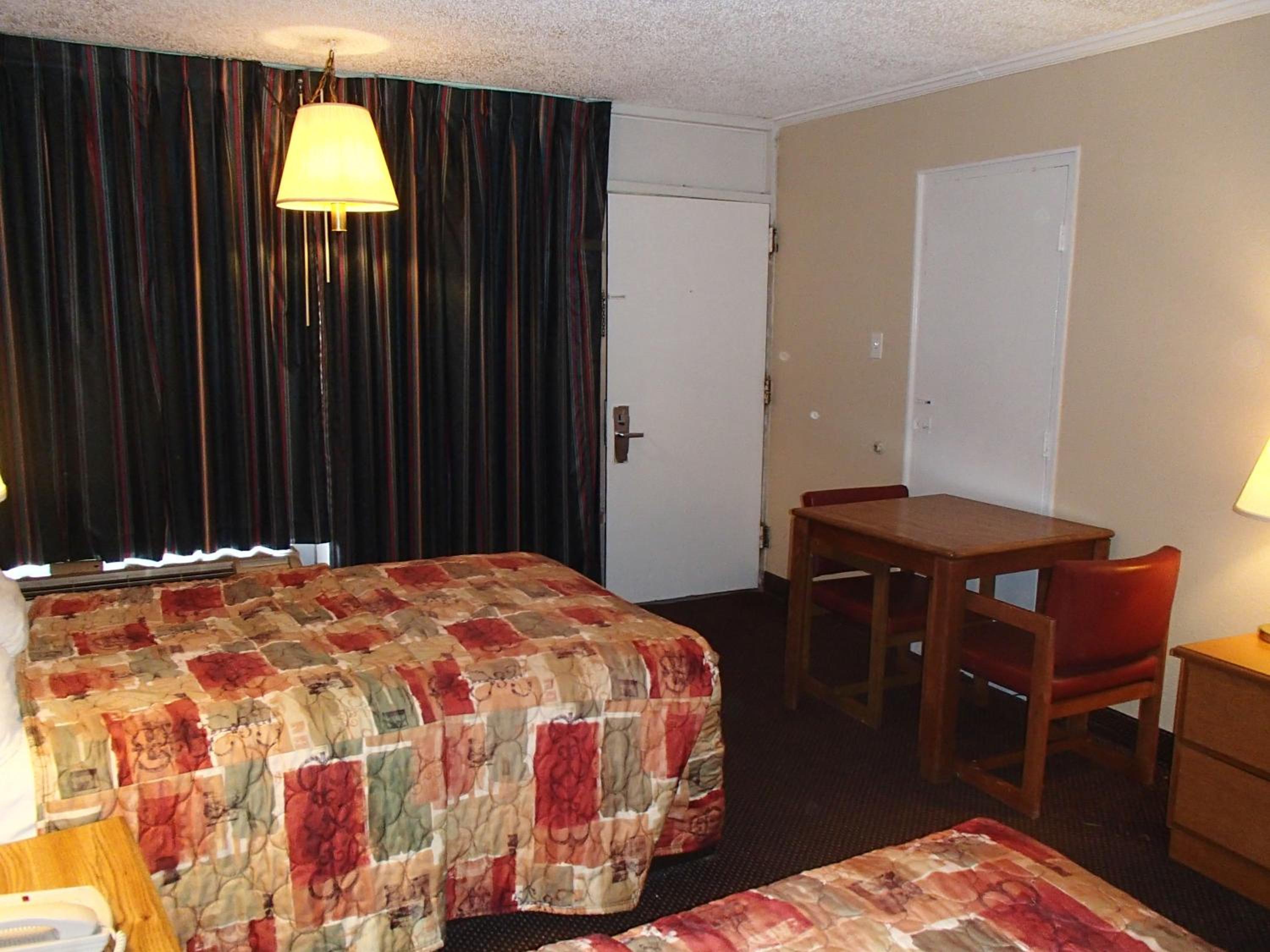 Double Room with Two Double Beds photo 1