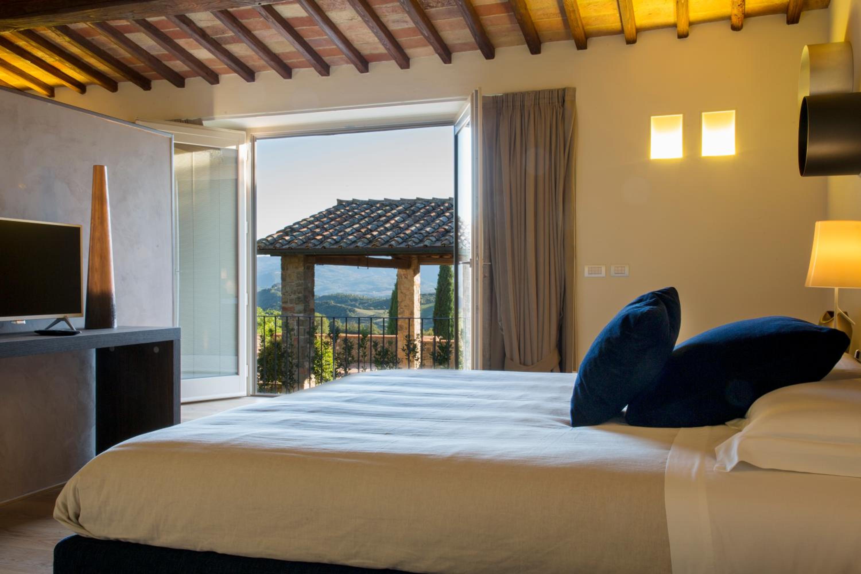 Superior Suite photo 1
