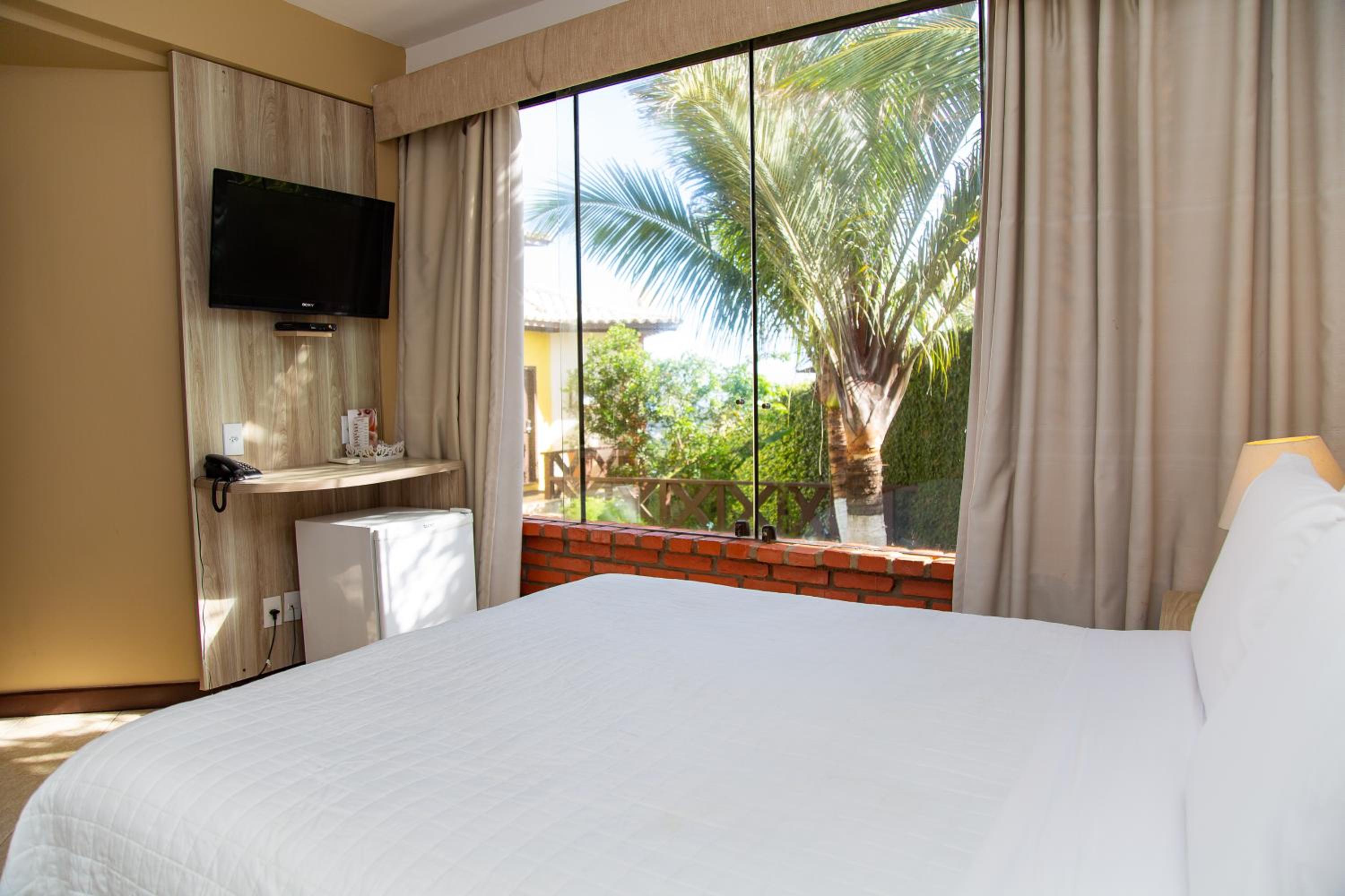 Standard Suite with Garden View - Photo 19