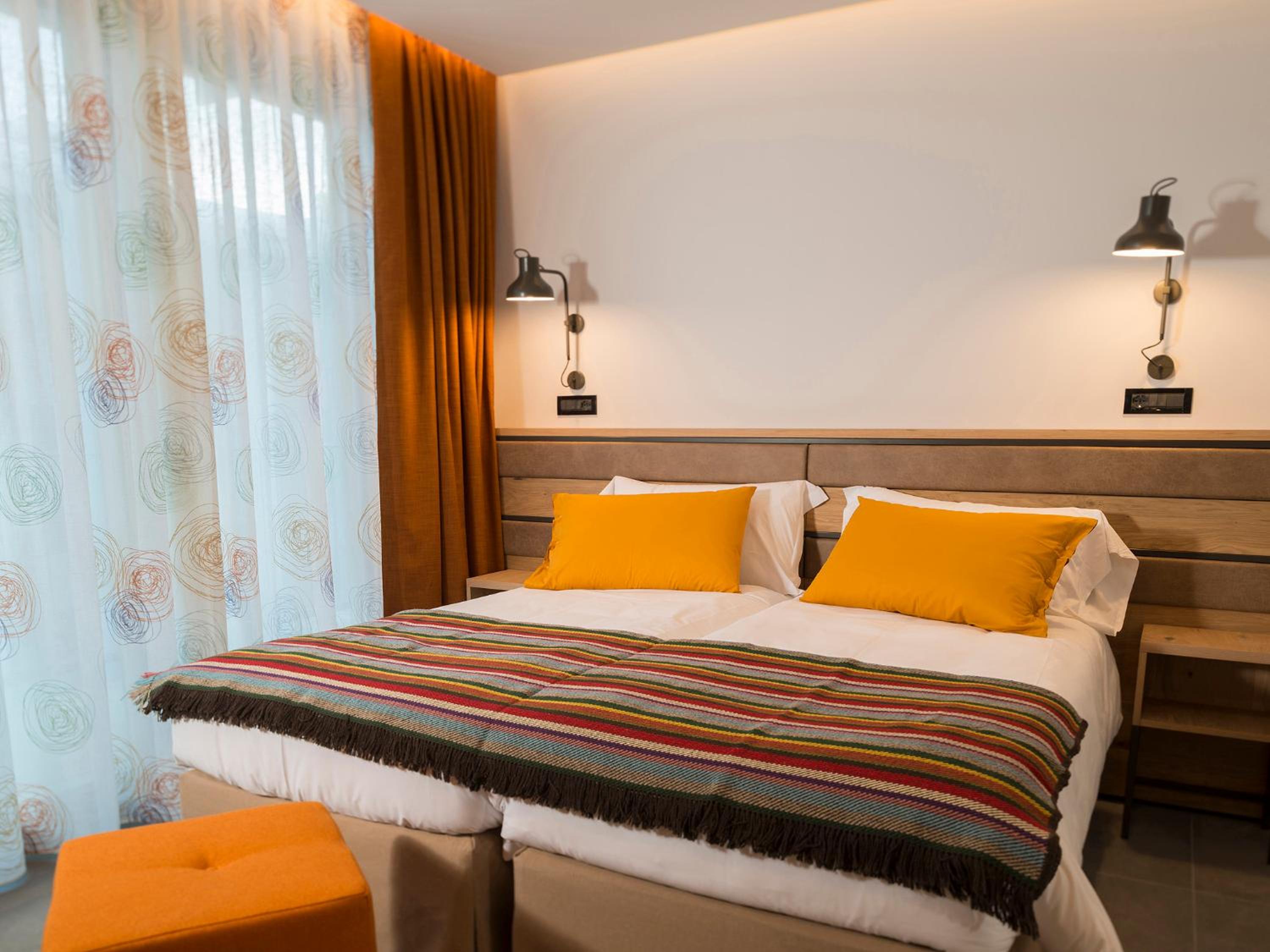 Two-Bedroom Apartment - Photo 3