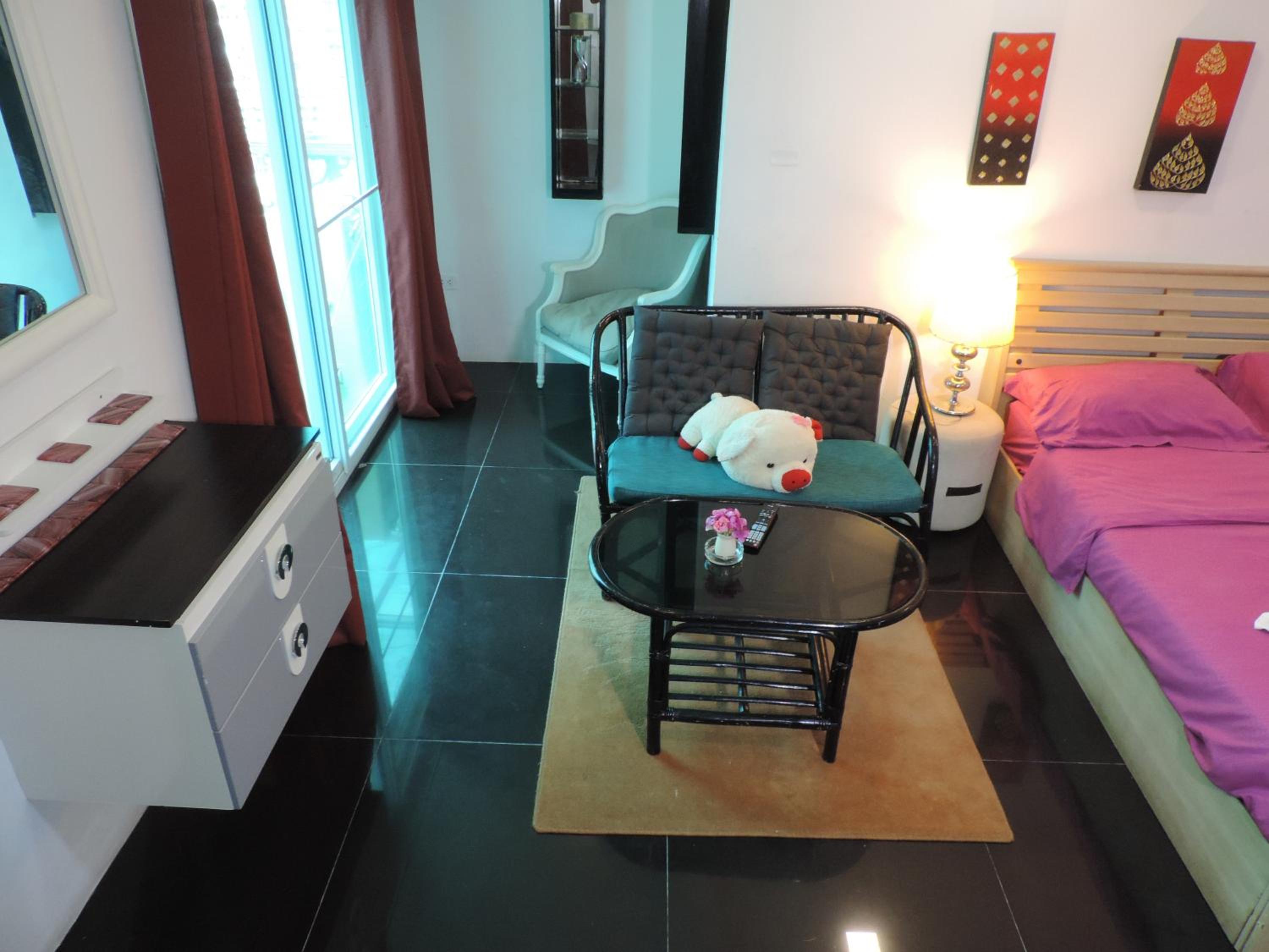 Three-Bedroom Villa photo 1