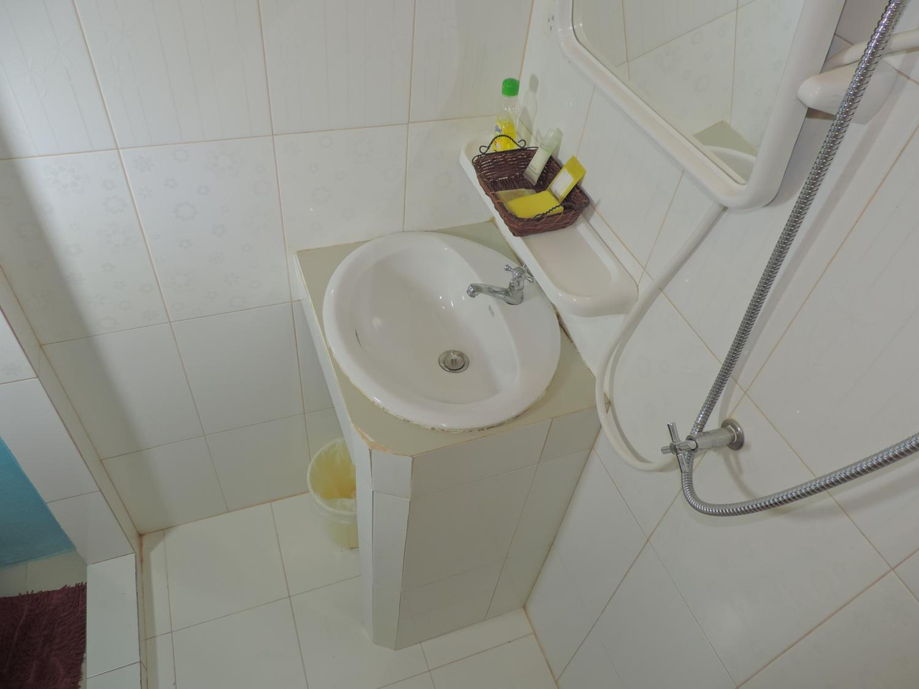 Double Room with Private Bathroom photo 3