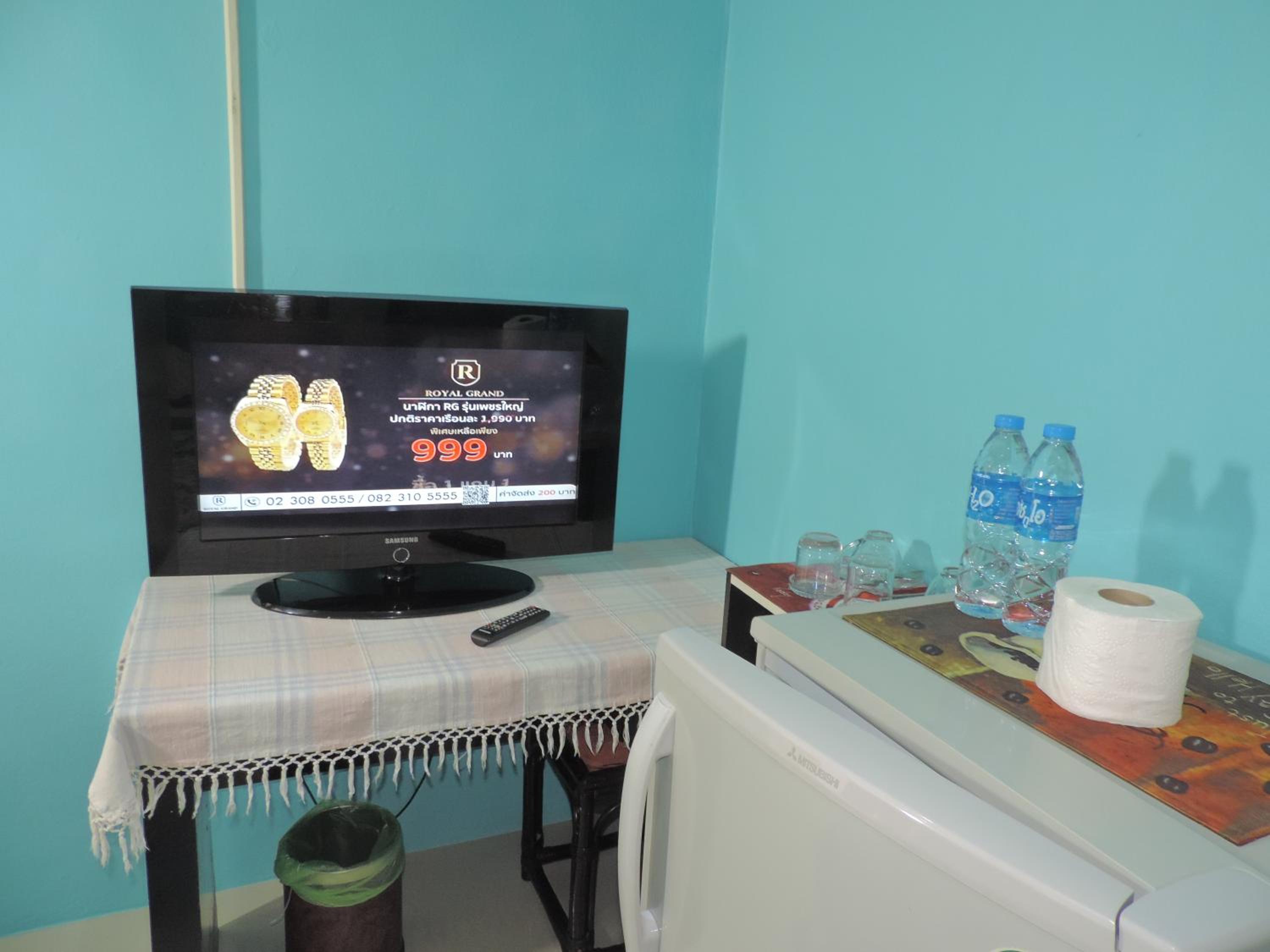 Double Room with Private Bathroom photo 2