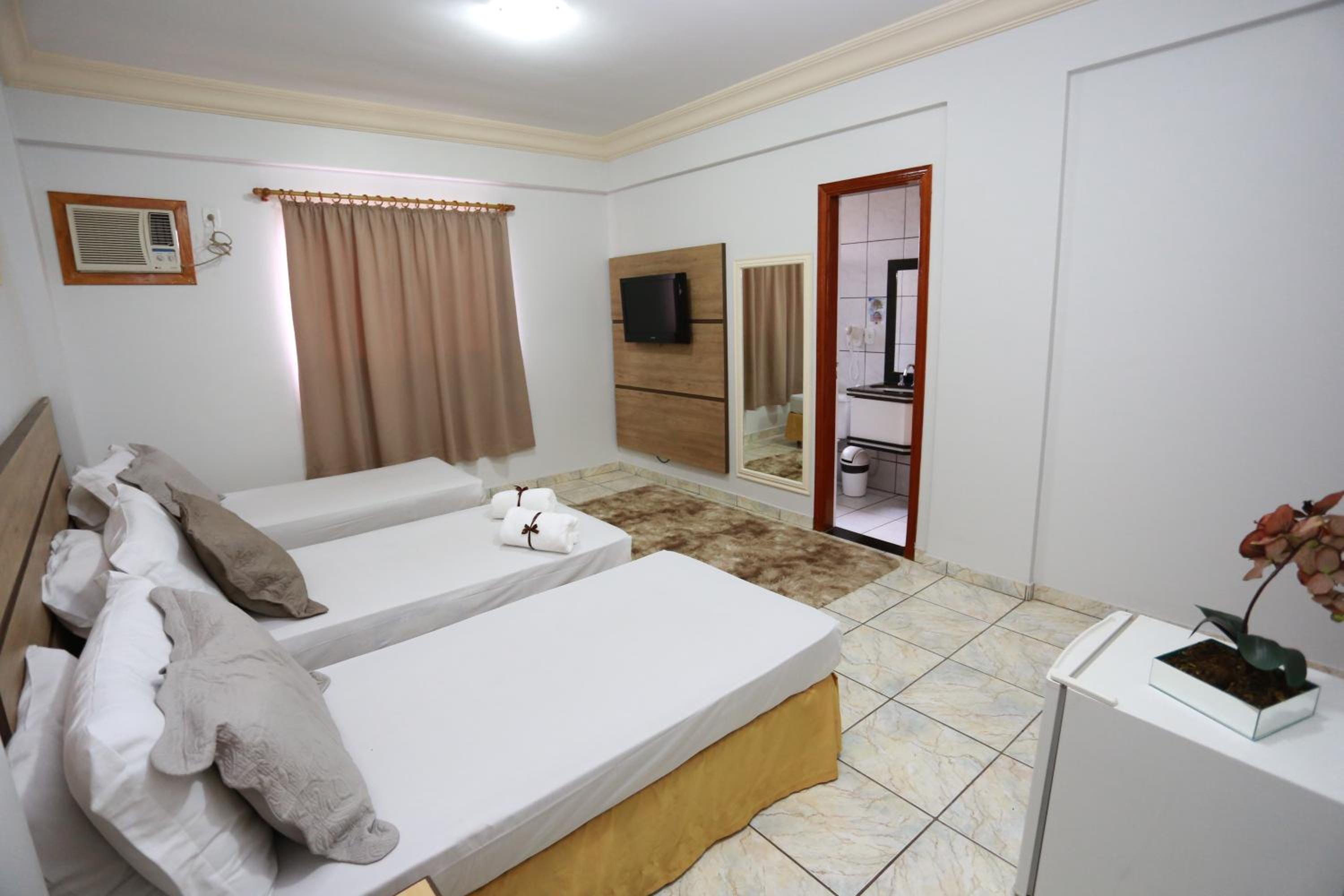  Luxury Superior Triple Room photo 1