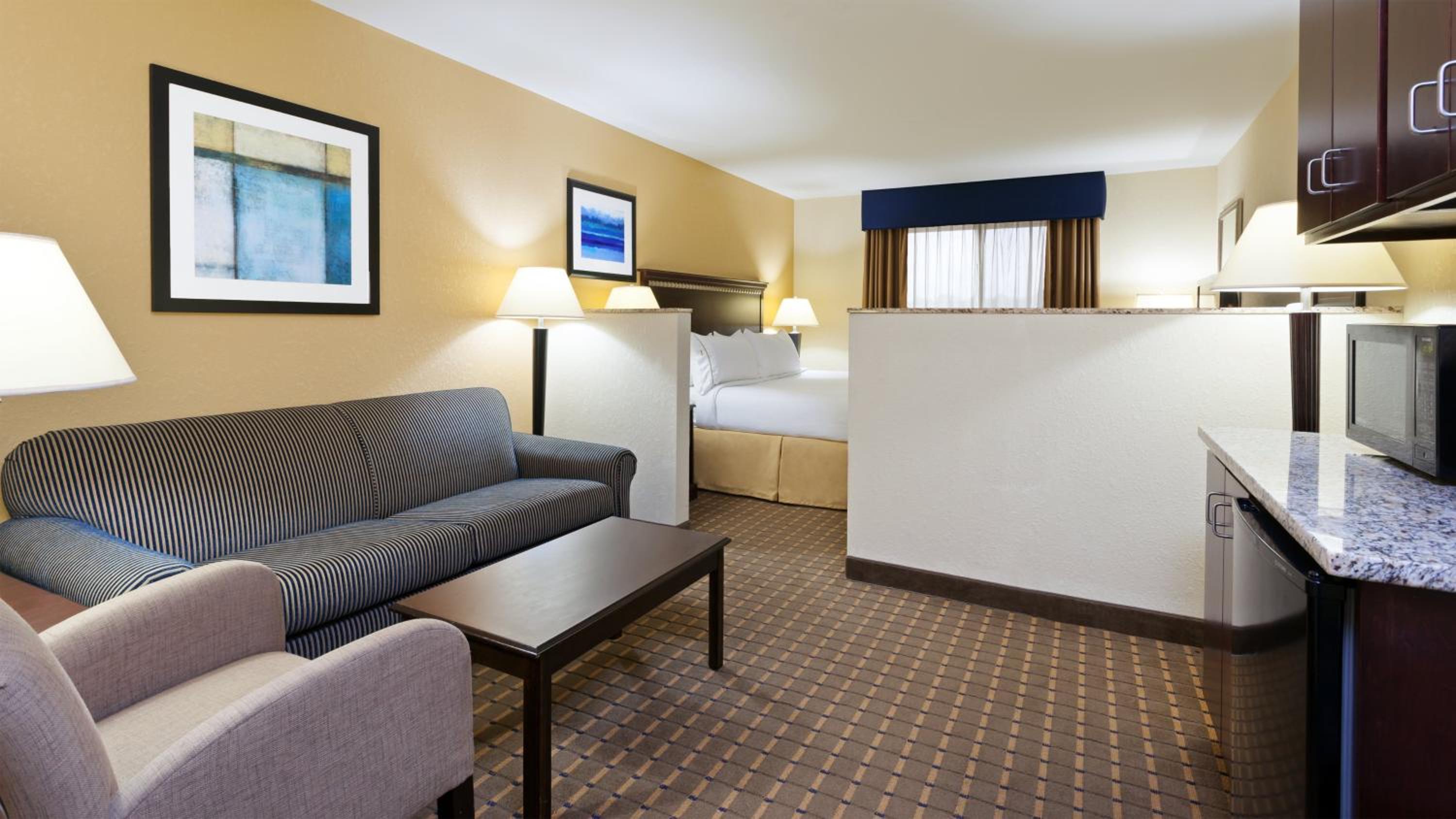 Standard Room - Photo 5