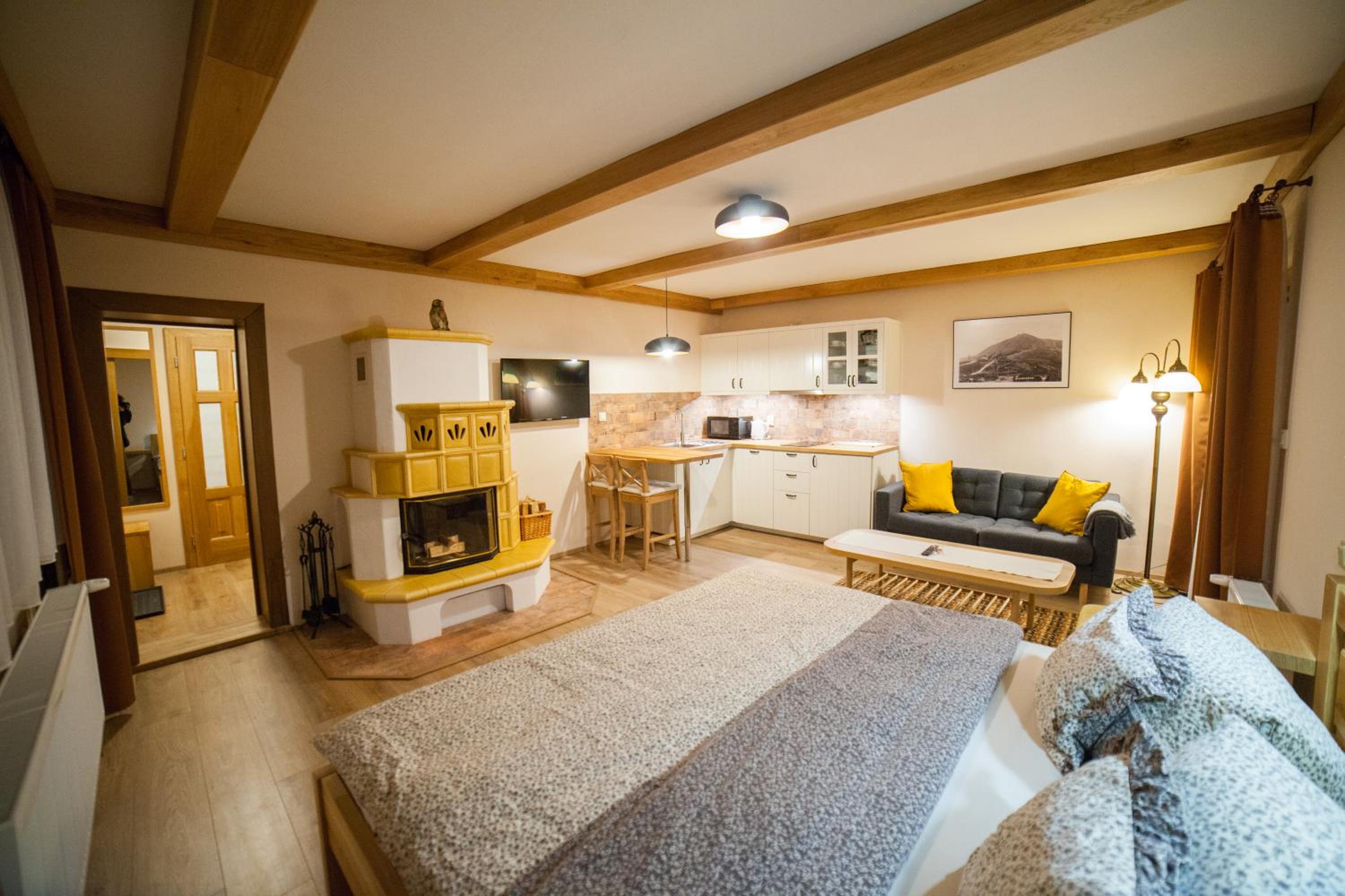 Superior Suite with Fireplace