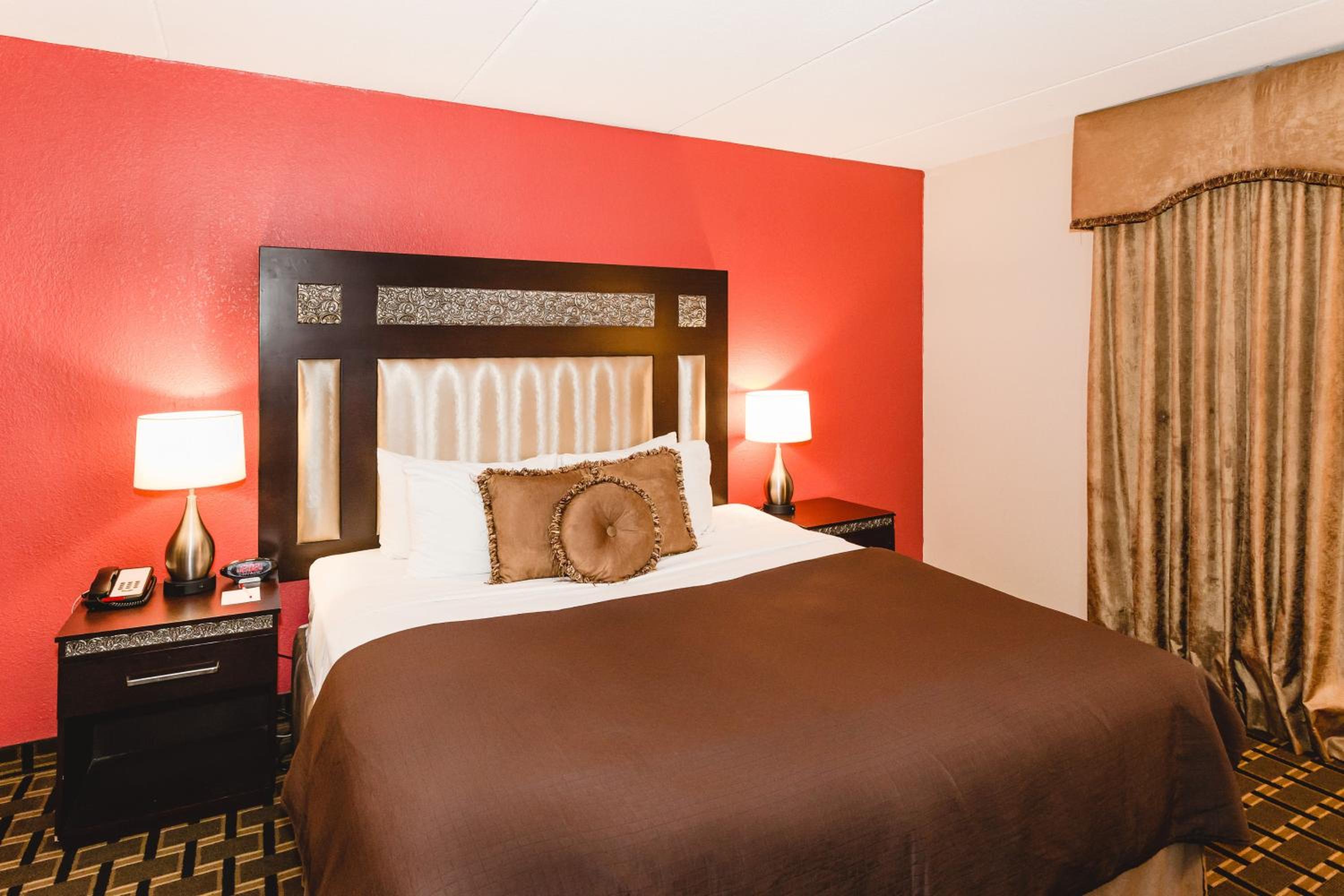Business King Suite - Photo 10