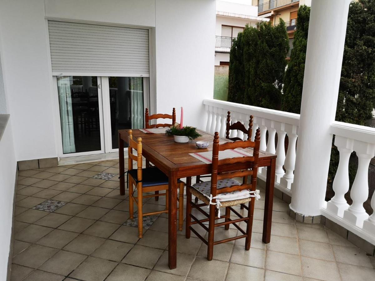 Quadruple Room with Private External Bathroom