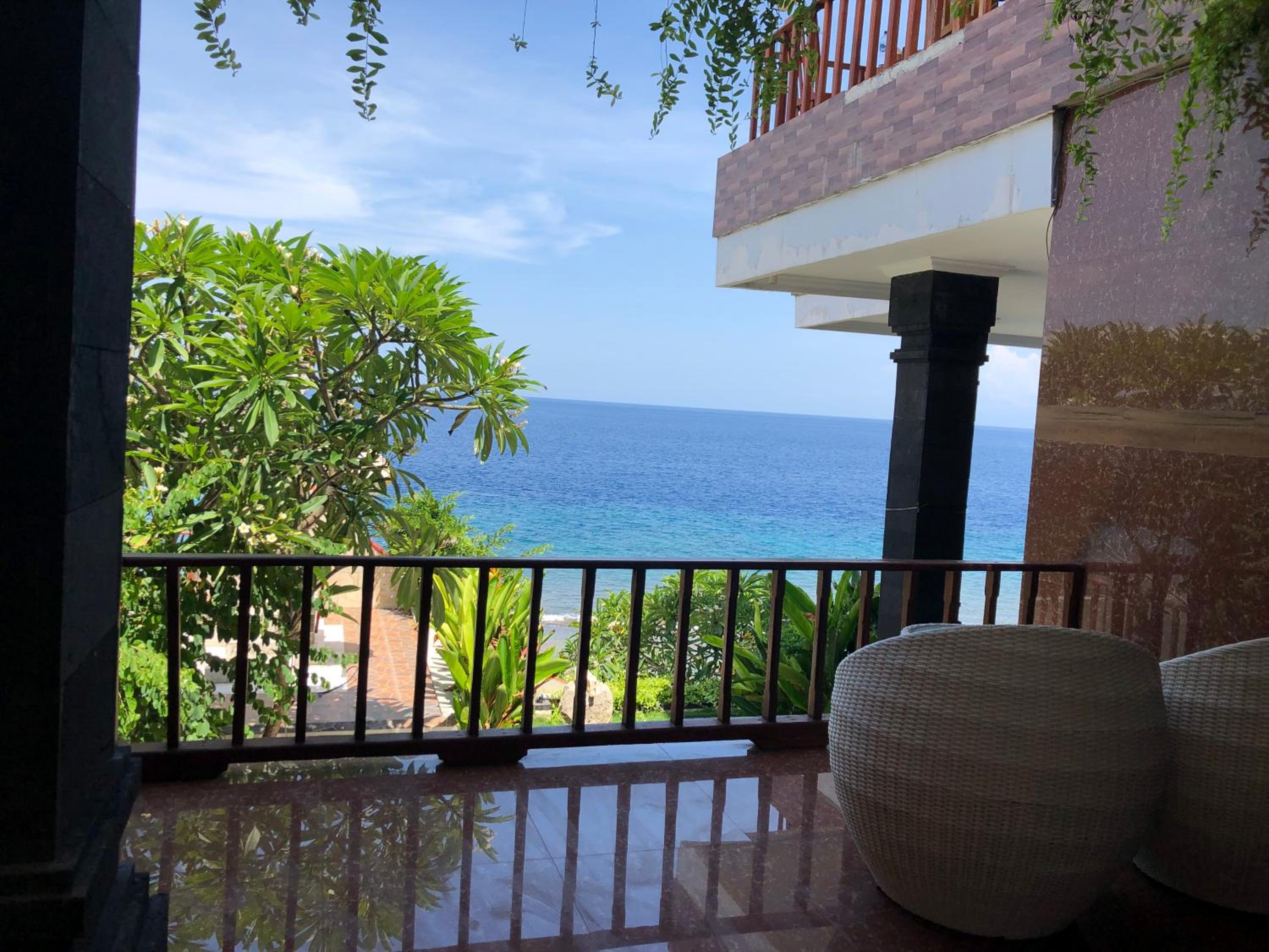 Double Room with Balcony and Sea View - Photo 10