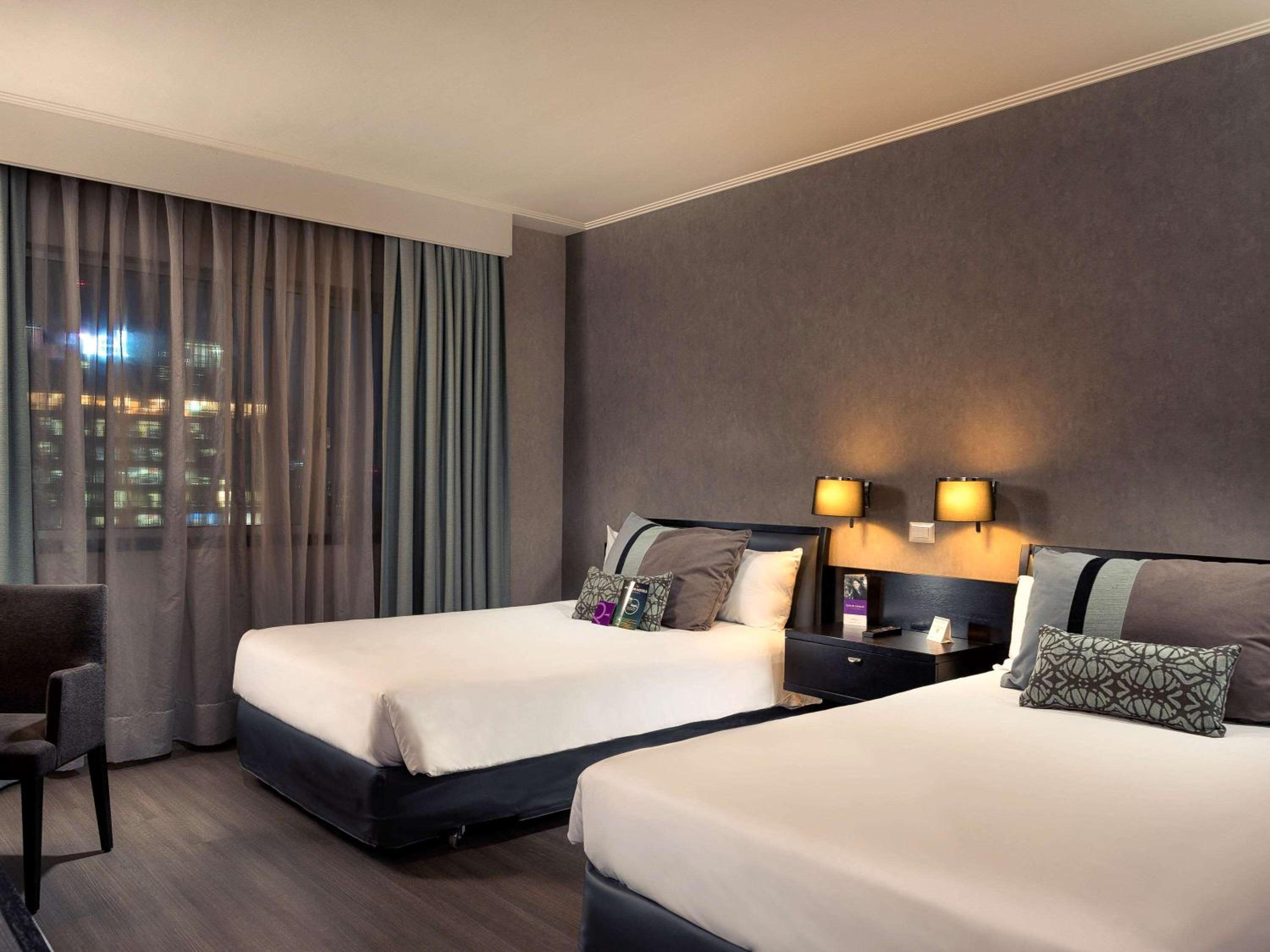 Superior Room with 2 Double Beds - Photo 8