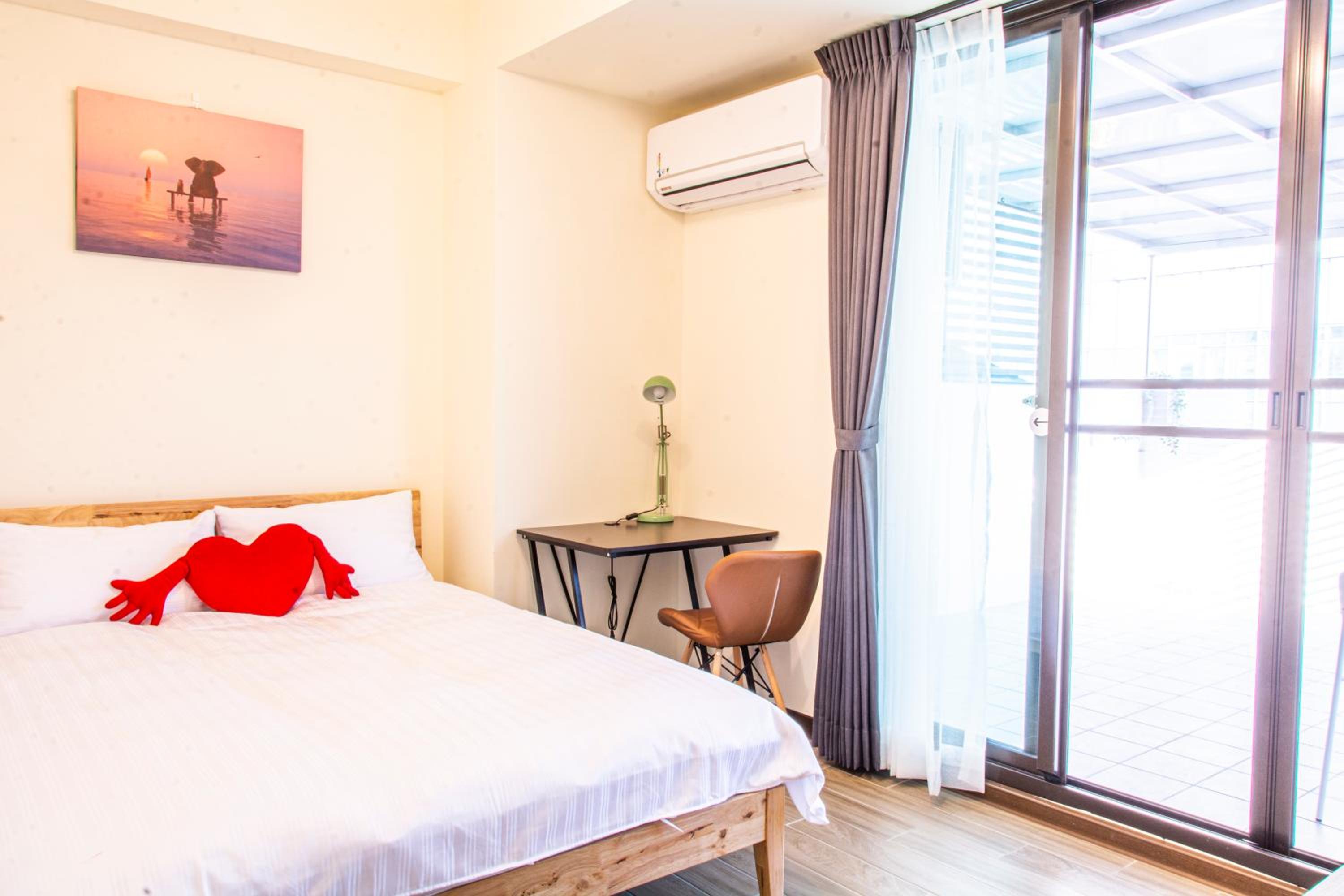 Exquisite Double Room with Balcony